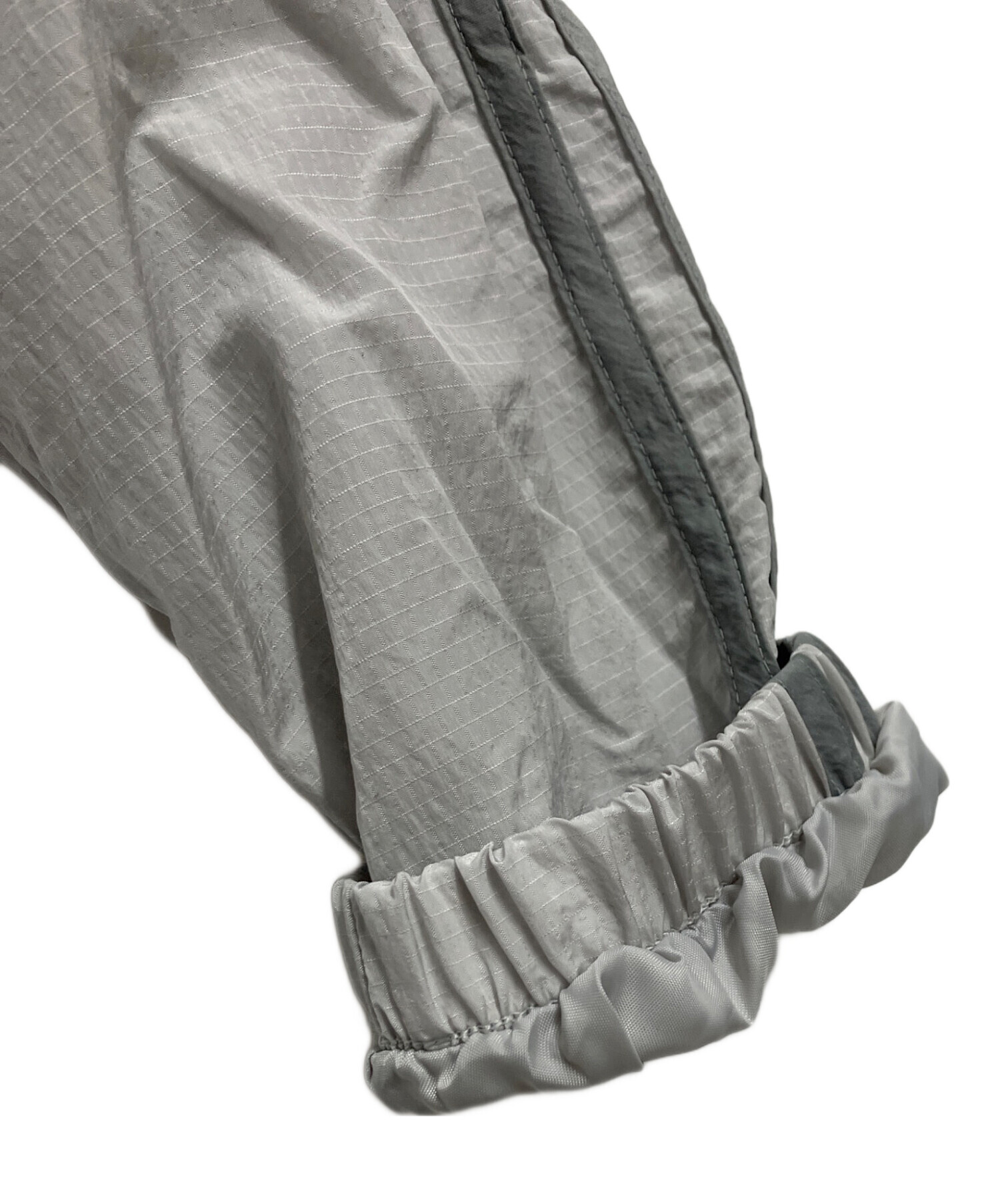 adidas アディカラー2000s グレー 中古・古着通販】adidas (アディダス) アディカラー 2000s ウーブン