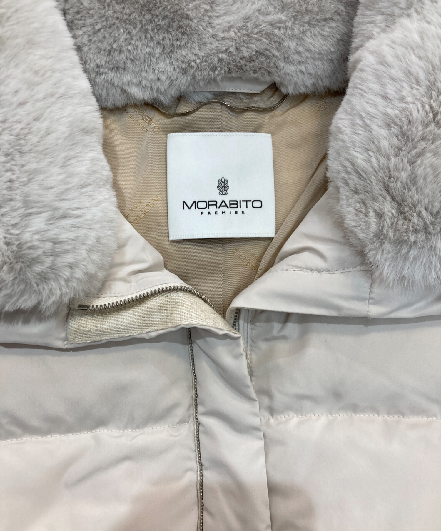 MORABITO　PREMIER フード付きダウンベスト 38 中古・古着通販】MORABITO (モラビト) ダウンジャケット 9005-31403