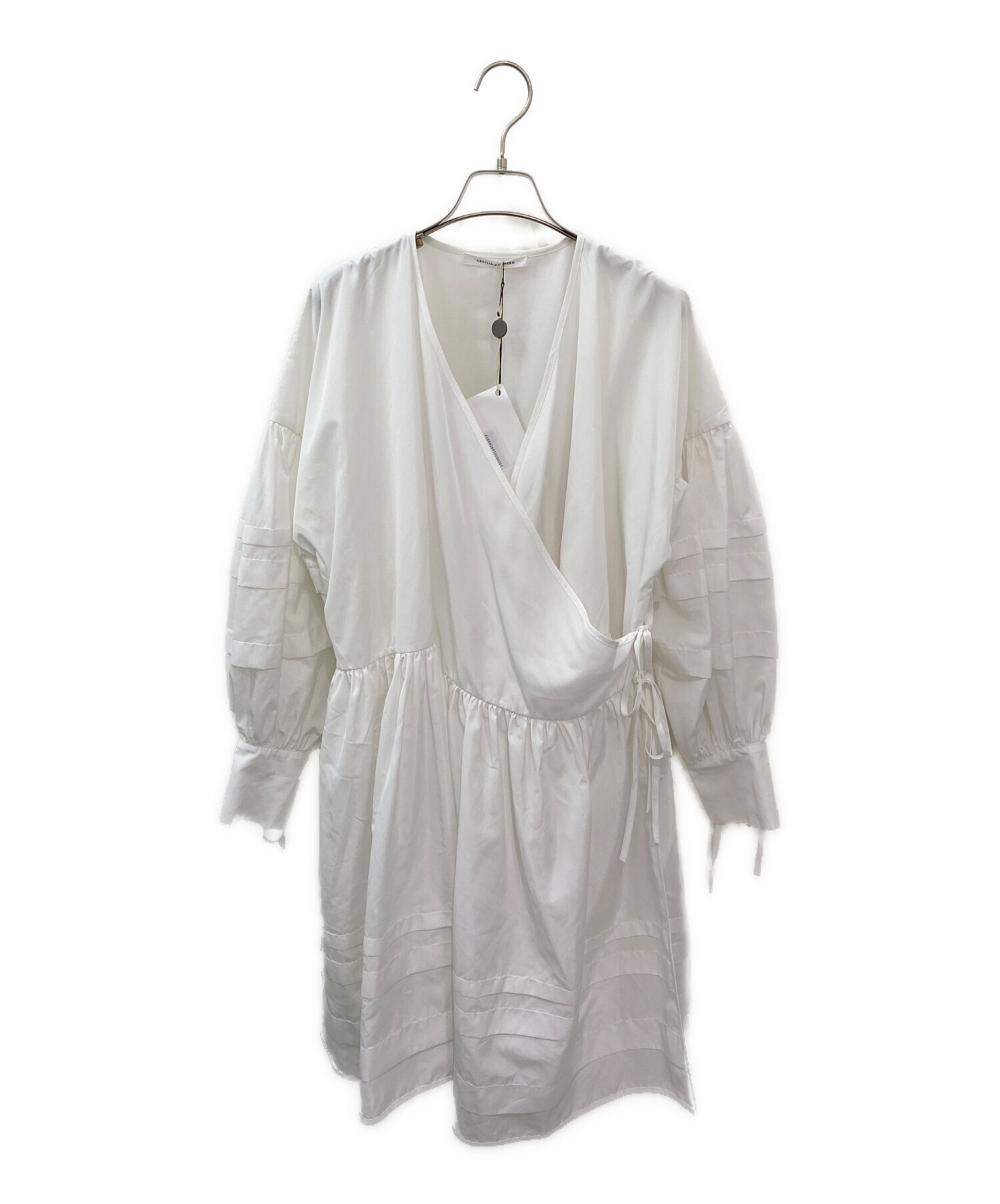 中古・古着通販】CECILIE BAHNSEN (セシリーバンセン) AMALIE 中古・古着通販】CECILIE BAHNSEN (セシリーバンセン) AMALIE