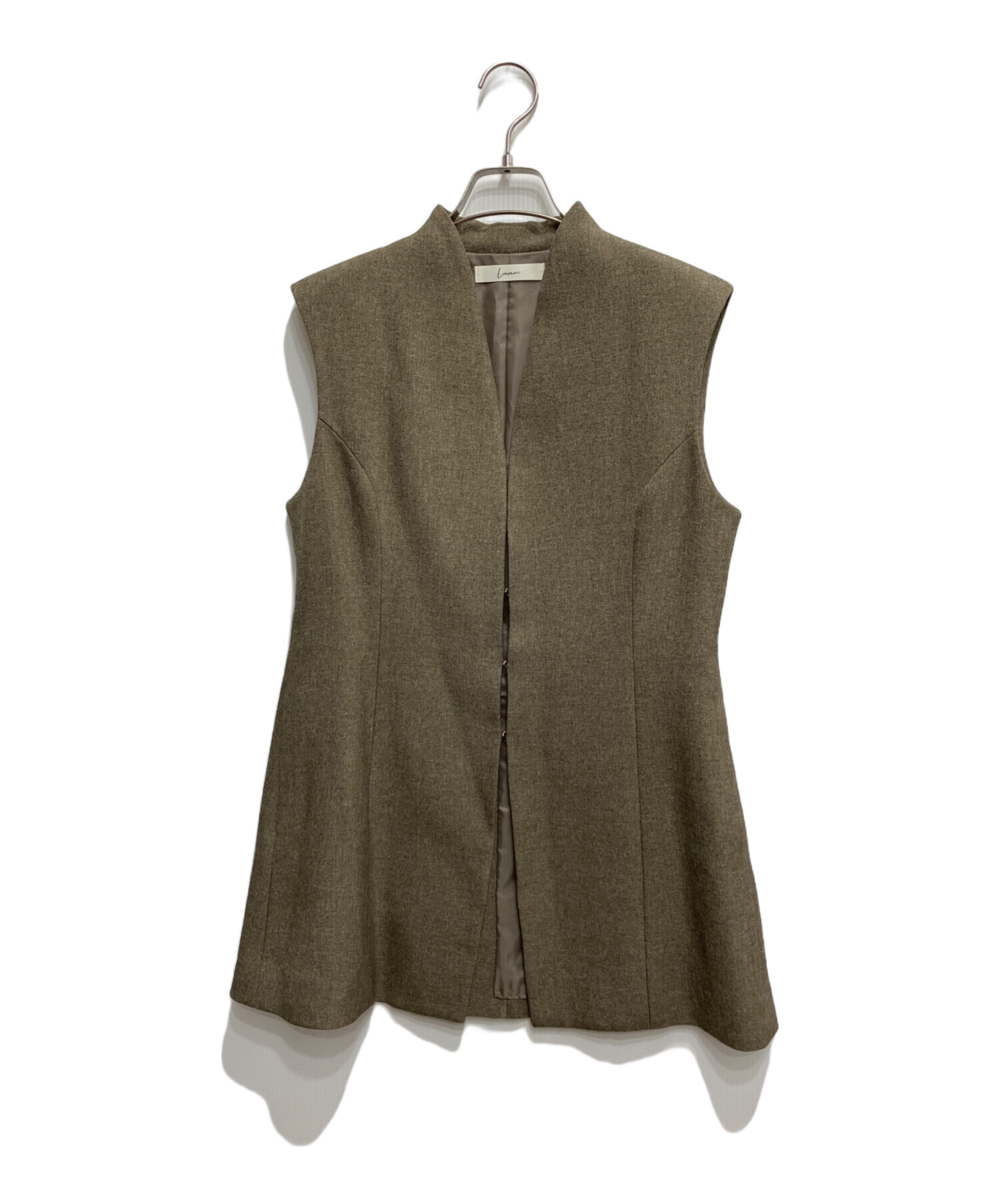 トップス louren sharkskin shape vest 中古・古着通販】louren (ローレン) sharkskin shape vest カーキ