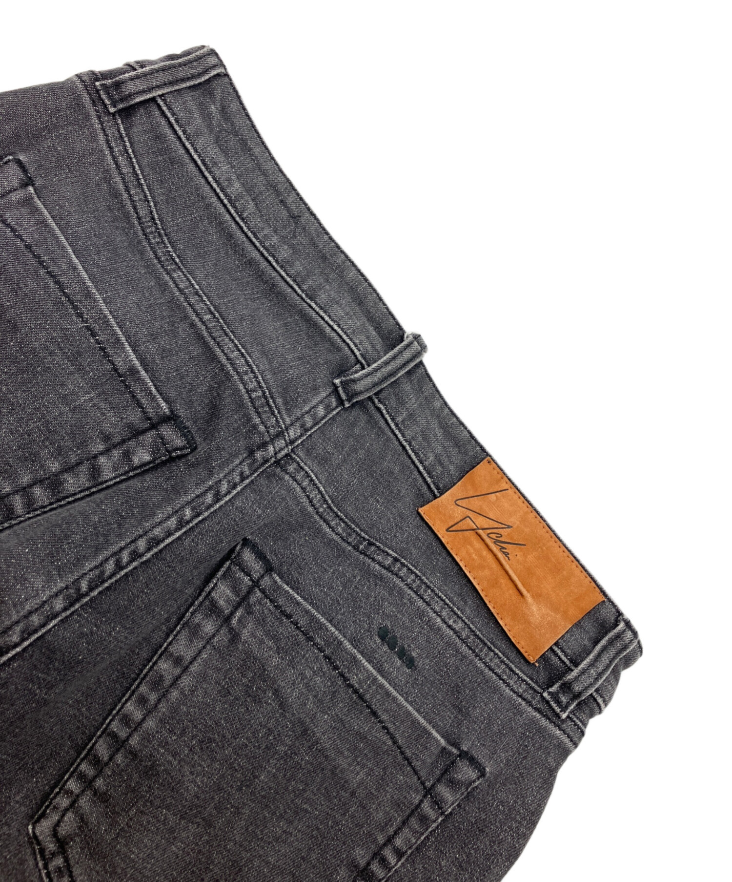 YCHAI(イカイ)ダメージ加工ダークグレー デニムパンツ 中古・古着通販】YCHAI (イカイ) デニムパンツ グレー サイズ:76cm