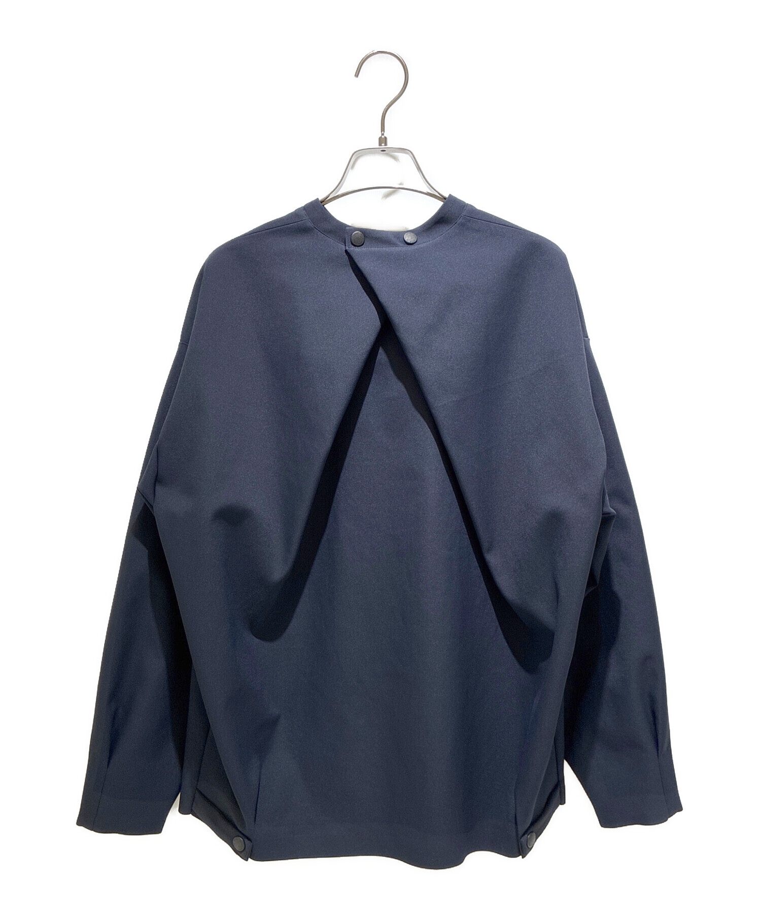 HYKE ハイク　バックリボン タートルネック ブラウス ブラウス/HYKE HYKE ハイク バックリボン タートルネック ブラウス