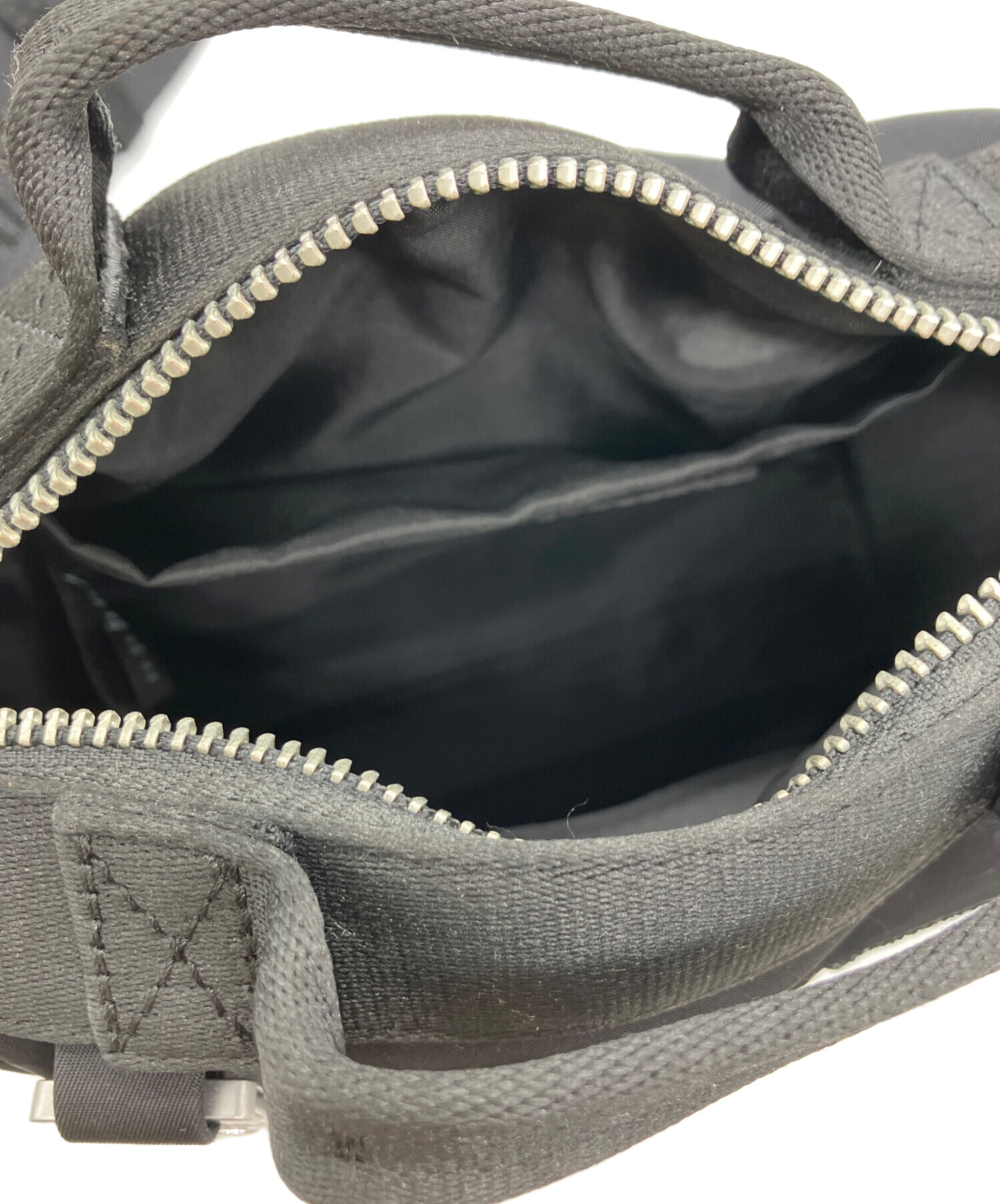 中古・古着通販】MAISON KITSUNE (メゾンキツネ) ミニダッフルバッグ