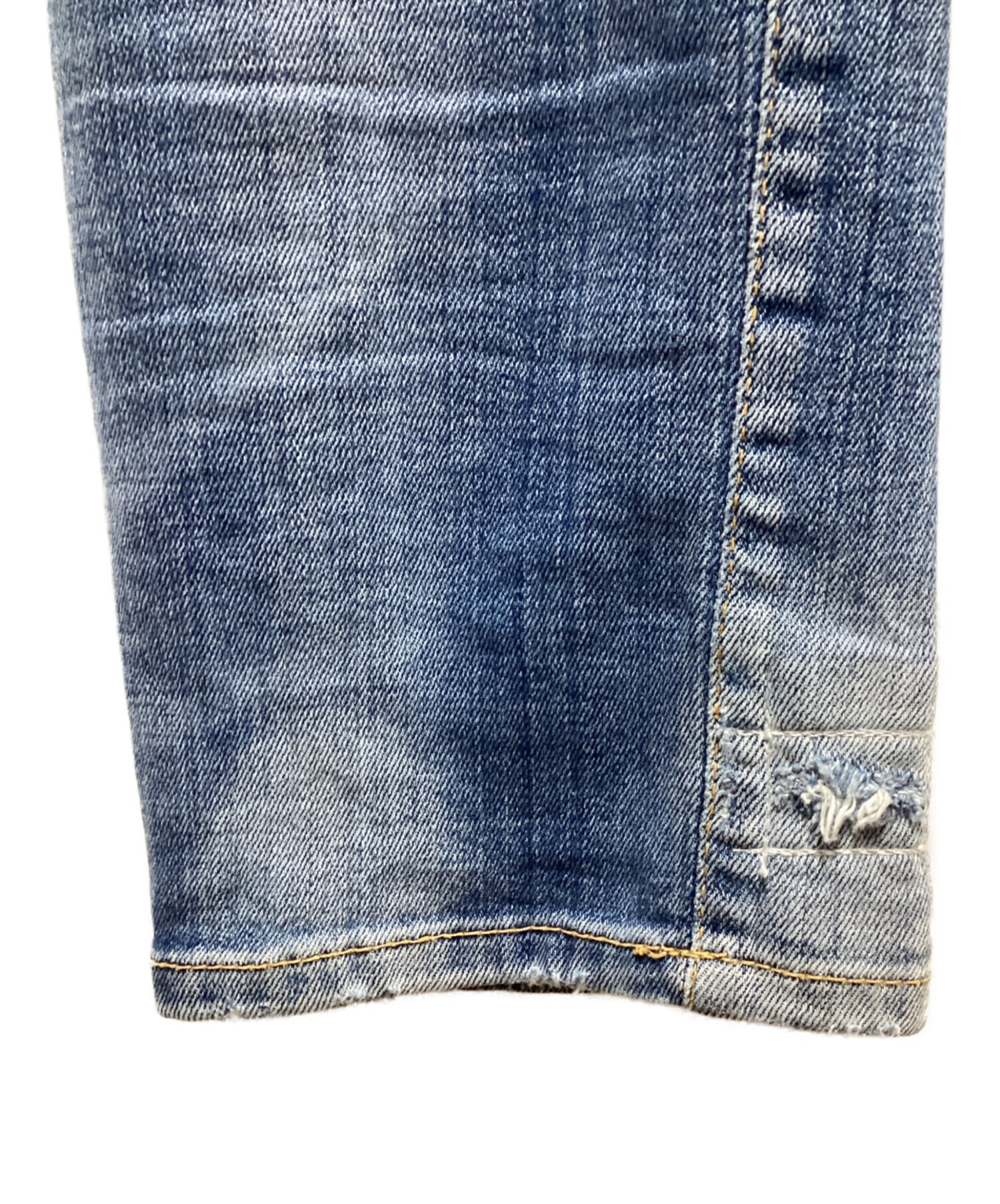 DSQUARED2 ダメージ加工デニムパンツ 中古・古着通販】DSQUARED2 (ディースクエアード) ダメージ加工ボタン