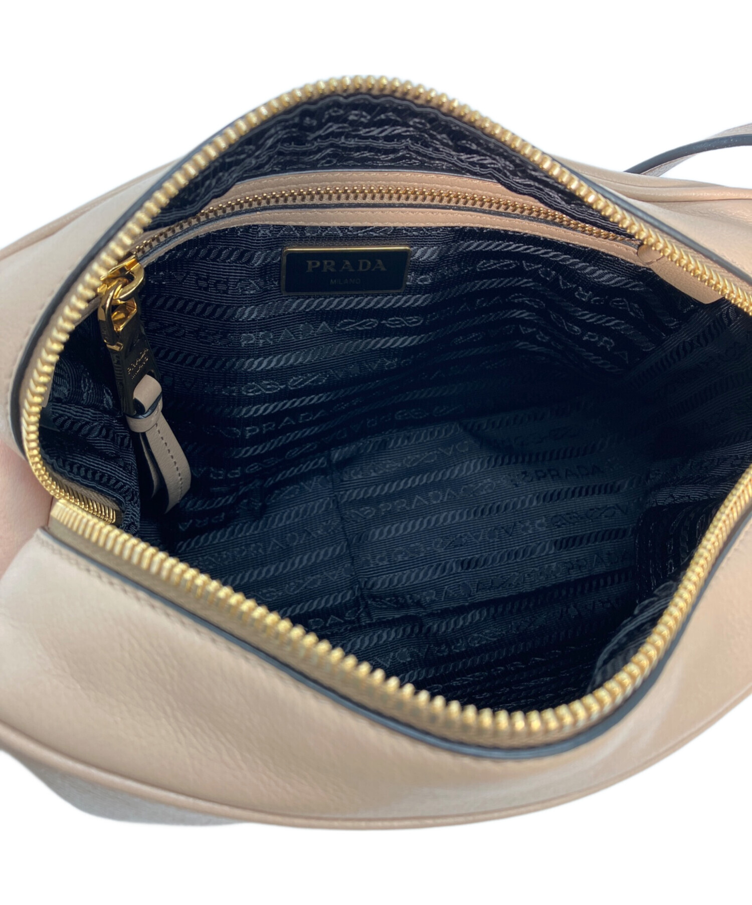 中古・古着通販】PRADA (プラダ) ショルダーバッグ ベージュ｜ブランド