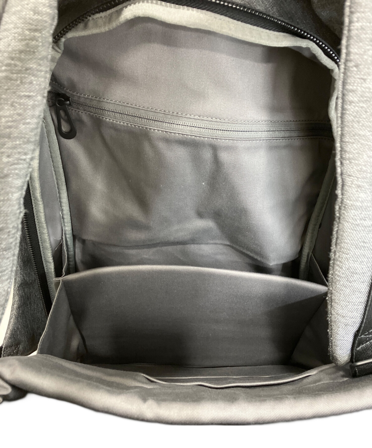 中古・古着通販】Cote&Ciel (コートエシエル) リュック グレー