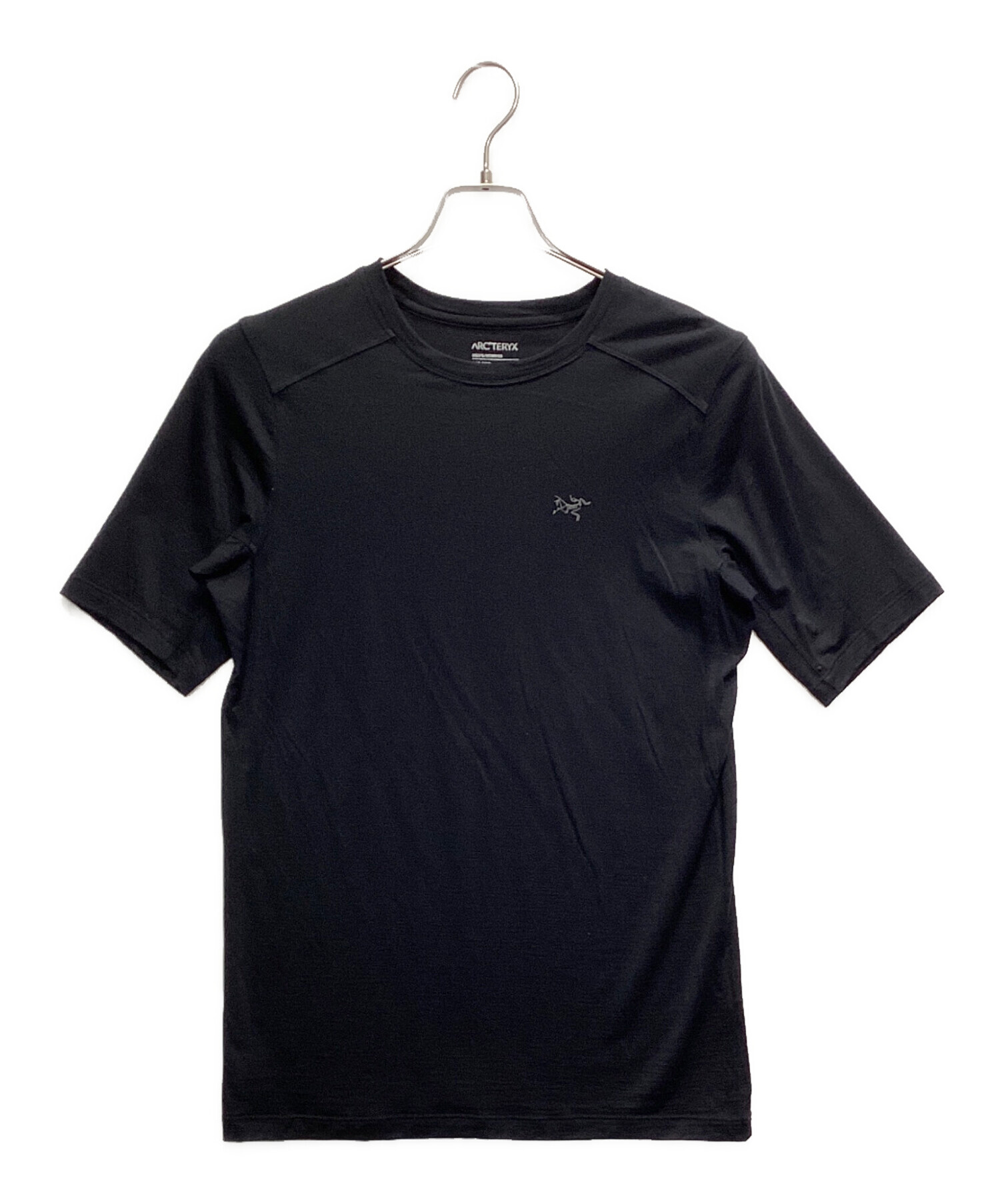 ARC'TERYX 半袖シャツ XS 中古・古着通販】ARC'TERYX (アークテリクス) 半袖Tシャツ ブラック