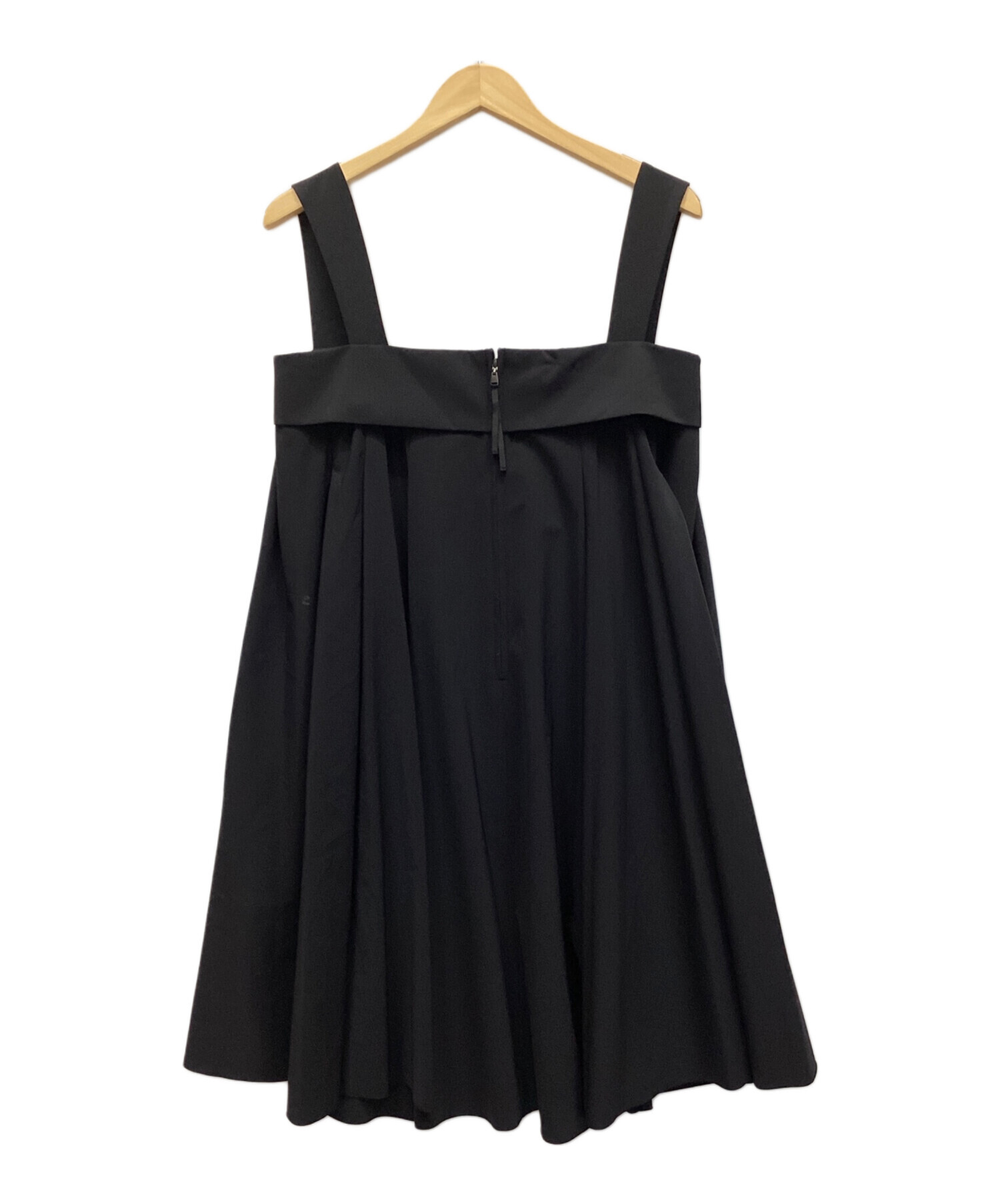 フォクシーニューヨーク　大きいサイズ　ストレッチ　キャミ　ワンピース　42 フォクシー FOXEY 黒 キャミ ワンピース 40