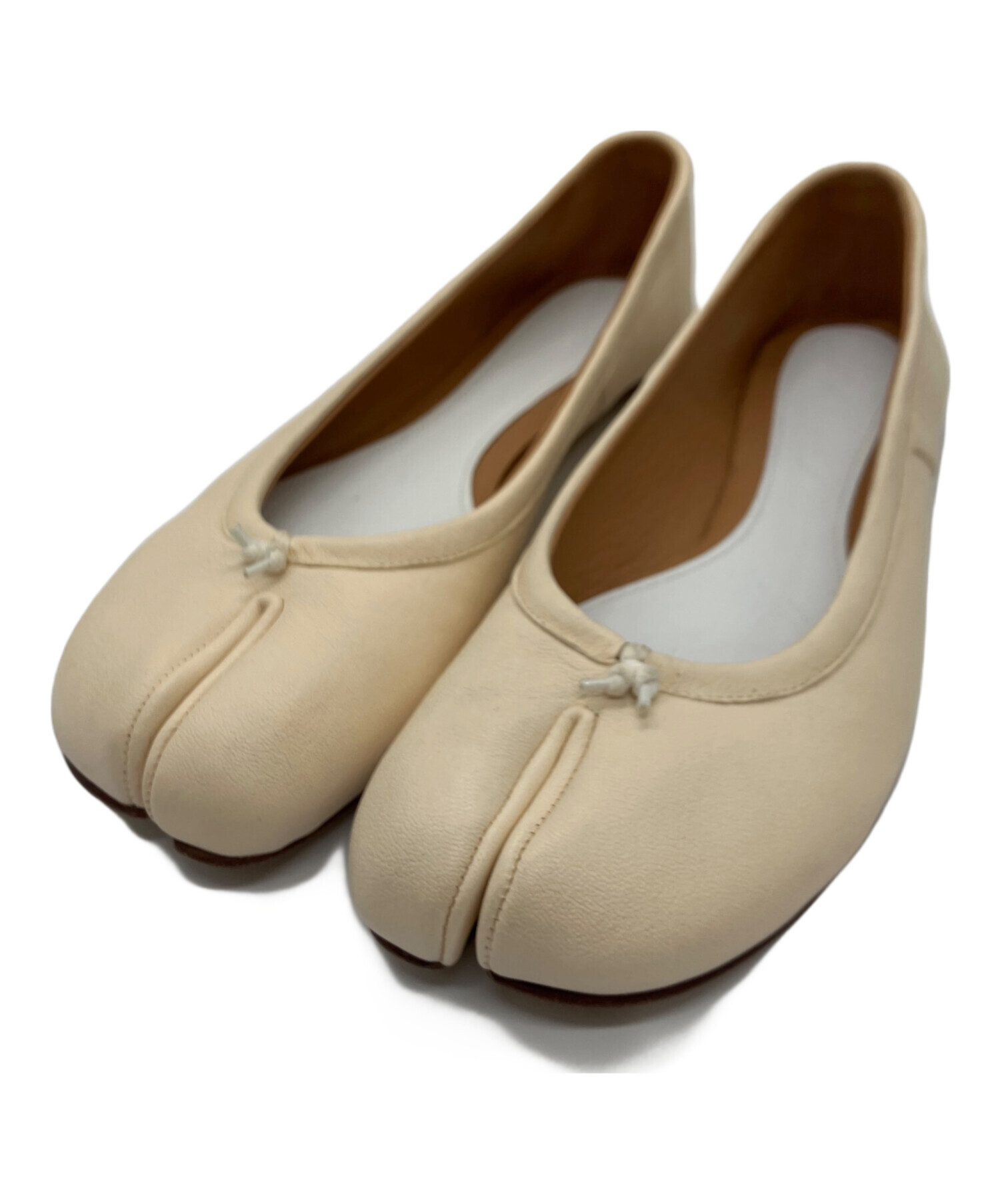 Maison Margiela tabiバレエ37 ベージュ Maison Margiela tabiバレエ37 ベージュ Maison Margiela tabi ballet