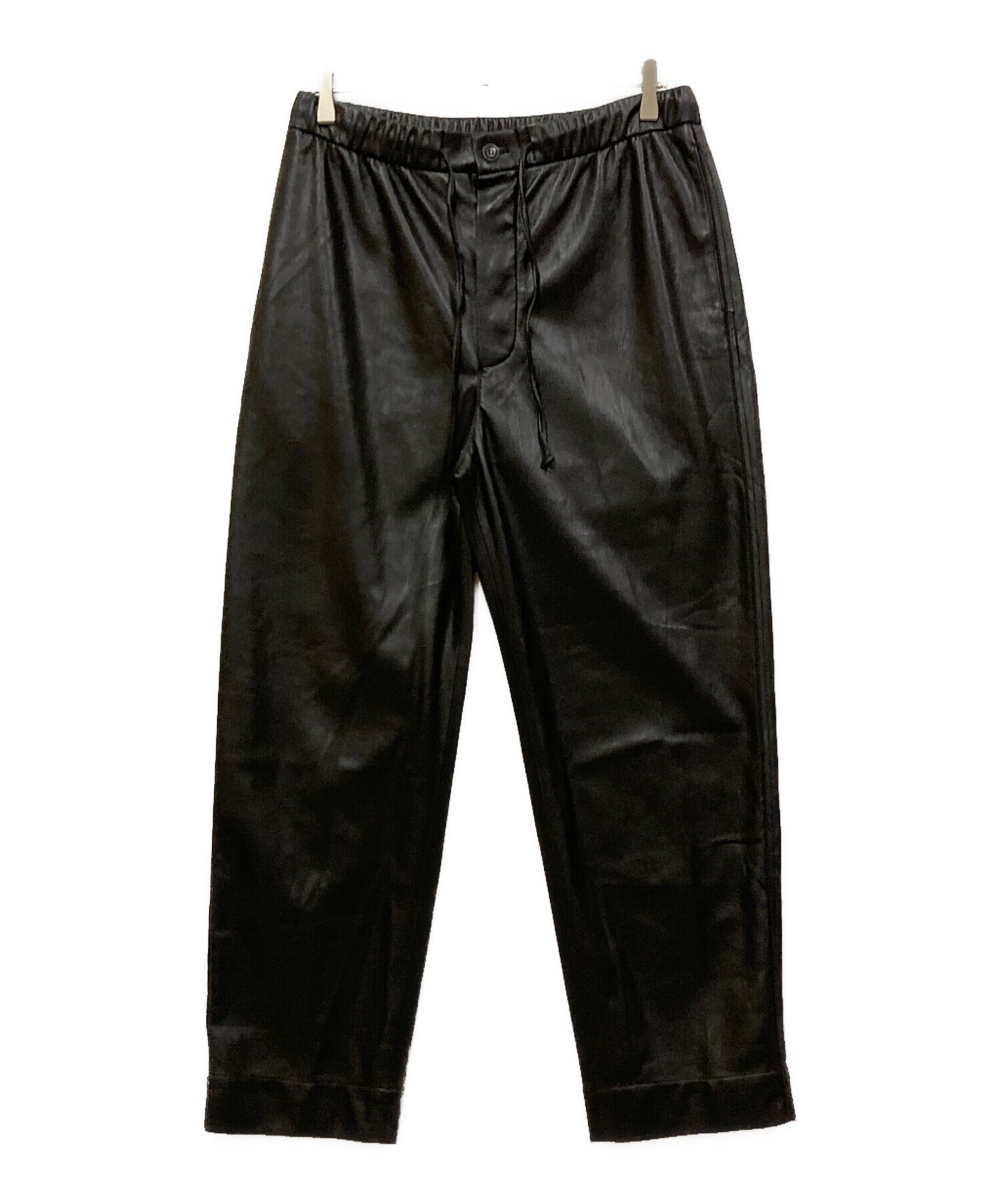 【新品未使用】 Nanushka ナヌーシュカ レザー風ブラックパンツ 新品未使用】 Nanushka ナヌーシュカ レザー風ブラックパンツ Nanushka