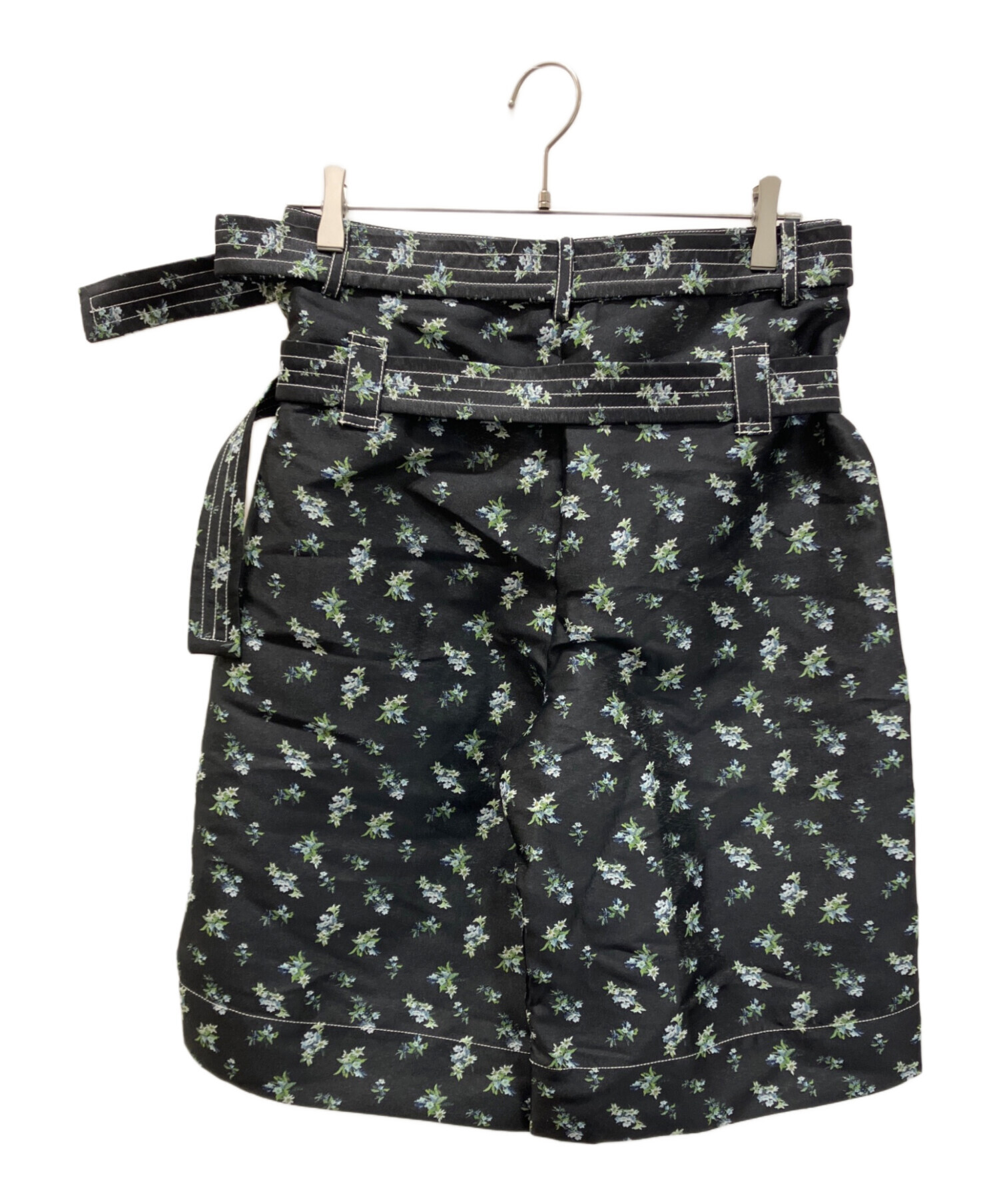 中古・古着通販】Ganni (ガニー) FLORAL JACQUARD SHORTS ブラック