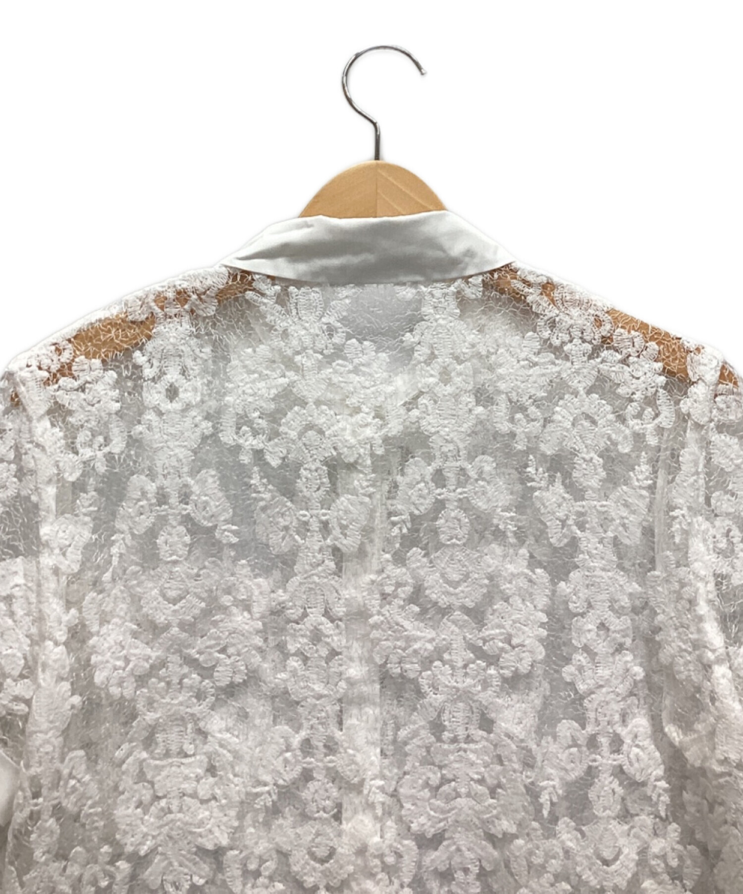 【新品タグ付】 Apuweiser-riche シャツレースブラウス 白 S 中古・古着通販】Apuweiser-riche (アプワイザーリッシェ) レース