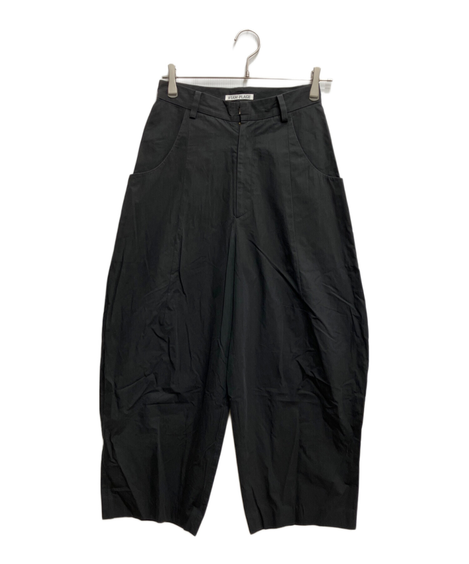 【2024SS 極美品✨】R’IAM Plage バルーンチノパンツ 黒 完売品 中古・古着通販】Plage (プラージュ) R'IAM バルーンチノパンツ