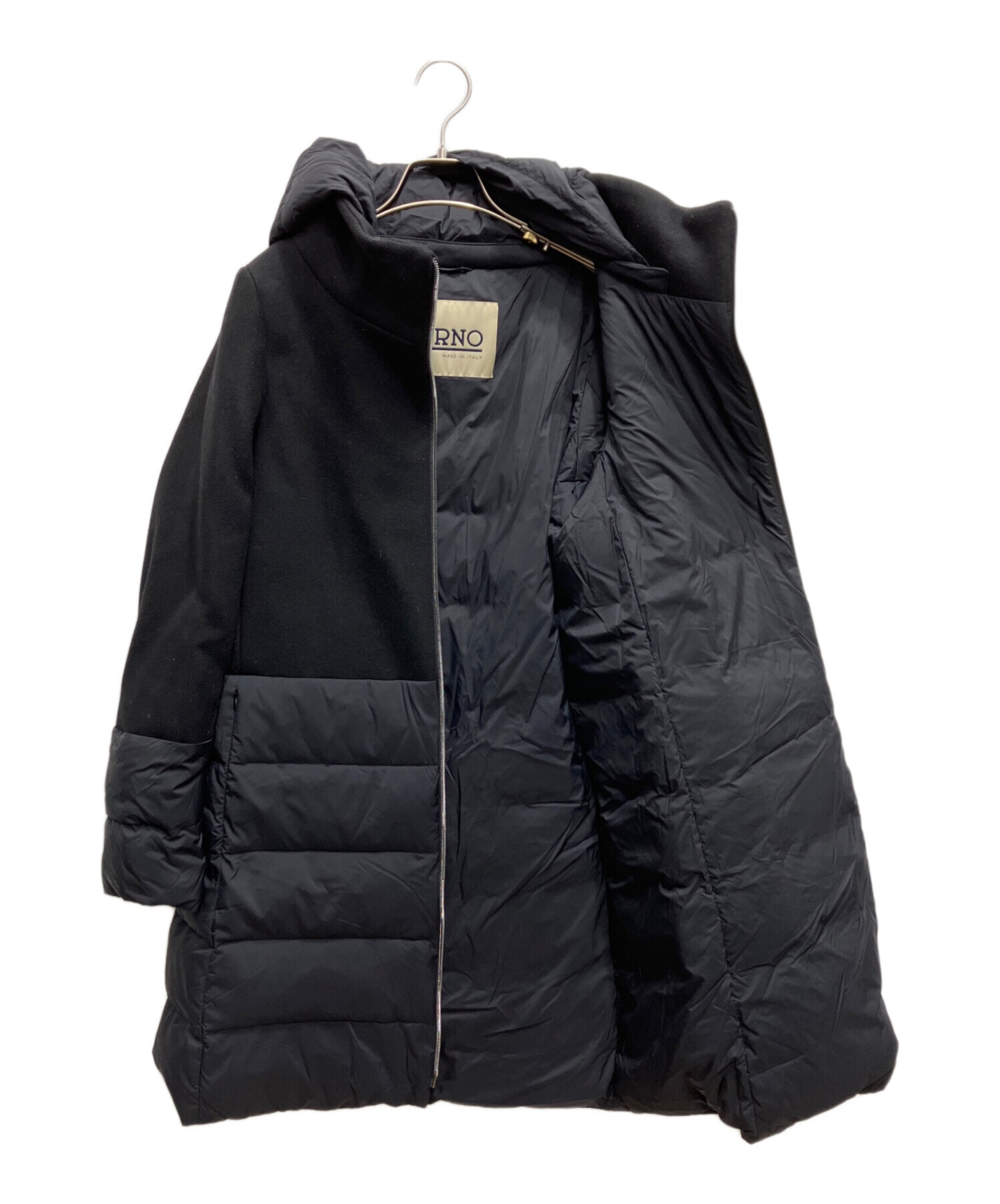 未使用級＊HERNO ヘルノ ダウンコート ウール切替 異素材 ブラック 42 中古・古着通販】HERNO (ヘルノ) ウール切替ダウンコート ブラック