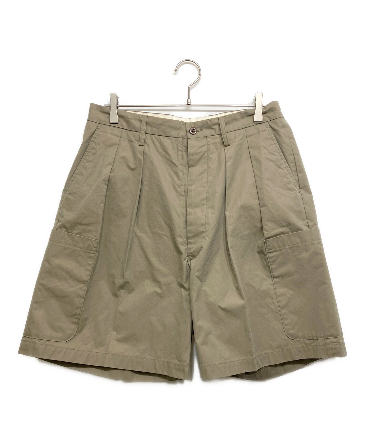 SAMPLE 黒 カーゴショートパンツ ニートと居候とたかさき 中古・古着通販】NEAT (ニート) タックカーゴショーツ ベージュ サイズ