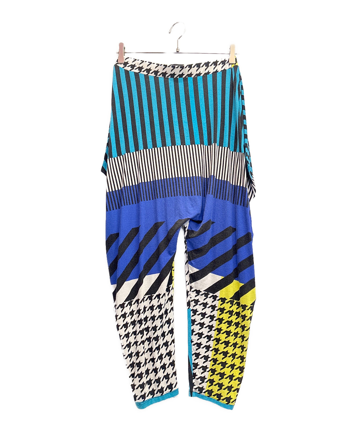 イッセイミヤケ　サルエルパンツ 中古・古着通販】ISSEY MIYAKE (イッセイミヤケ) 幾何学模様