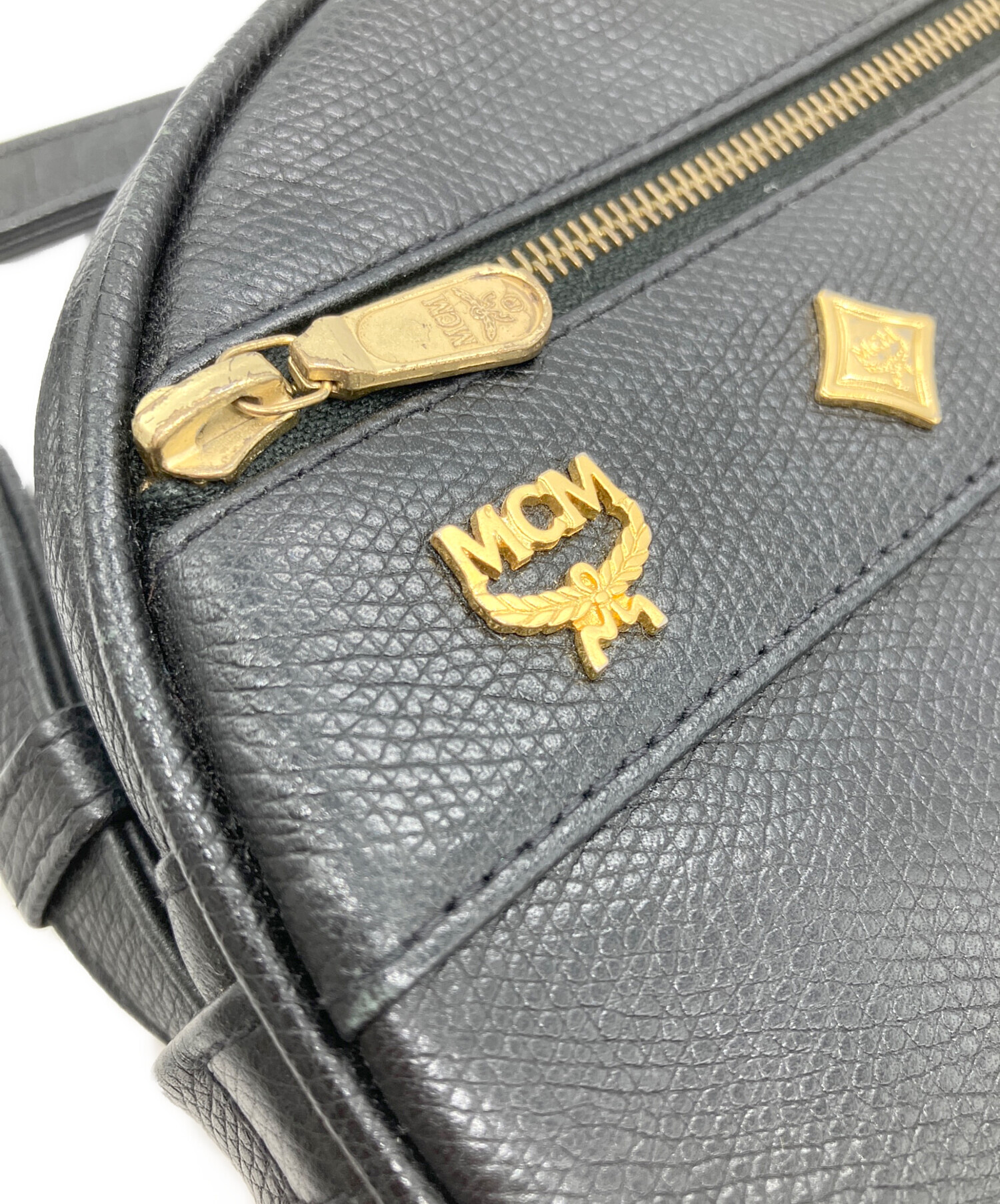 中古・古着通販】MCM (エムシーエム) ショルダーバッグ ブラック 