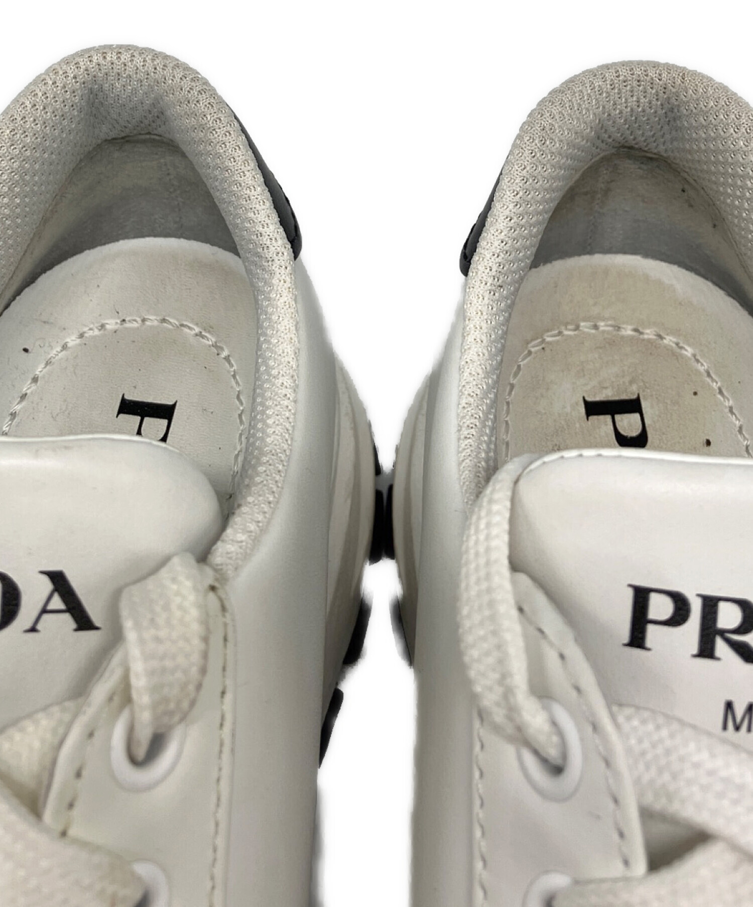 中古・古着通販】PRADA (プラダ) スニーカー ホワイト サイズ:35