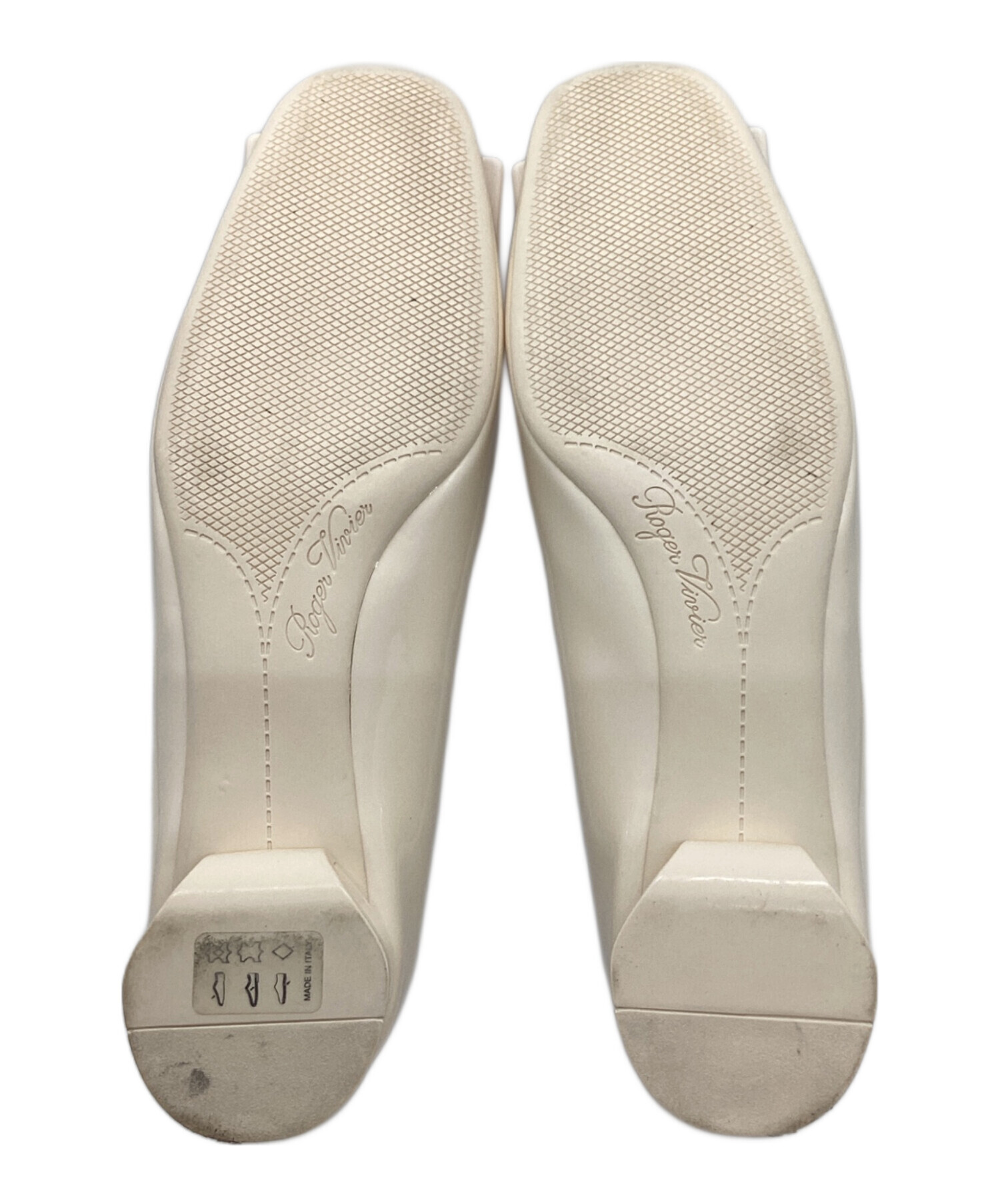 中古・古着通販】Roger Vivier (ロジェ ヴィヴィエ) ユールック