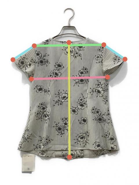 未使用 25SS IENA イエナ ストライプフラワー前釦 Vネックブラウス F キナリ  レディース 古着 中古 USED 中古・古着通販】IENA (イエナ) ストライプフラワー 前ボタンVネック