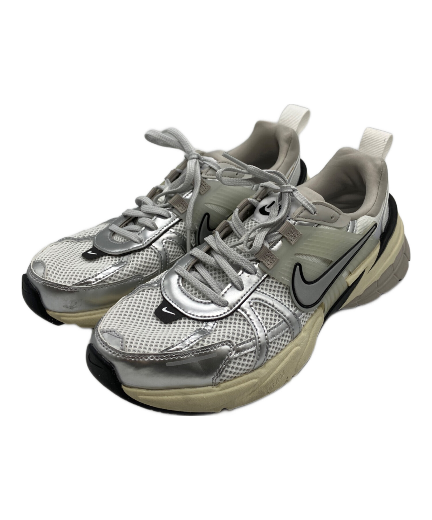 中古・古着通販】NIKE (ナイキ) V2K RUN SUMMIT シルバー サイズ:27.5 