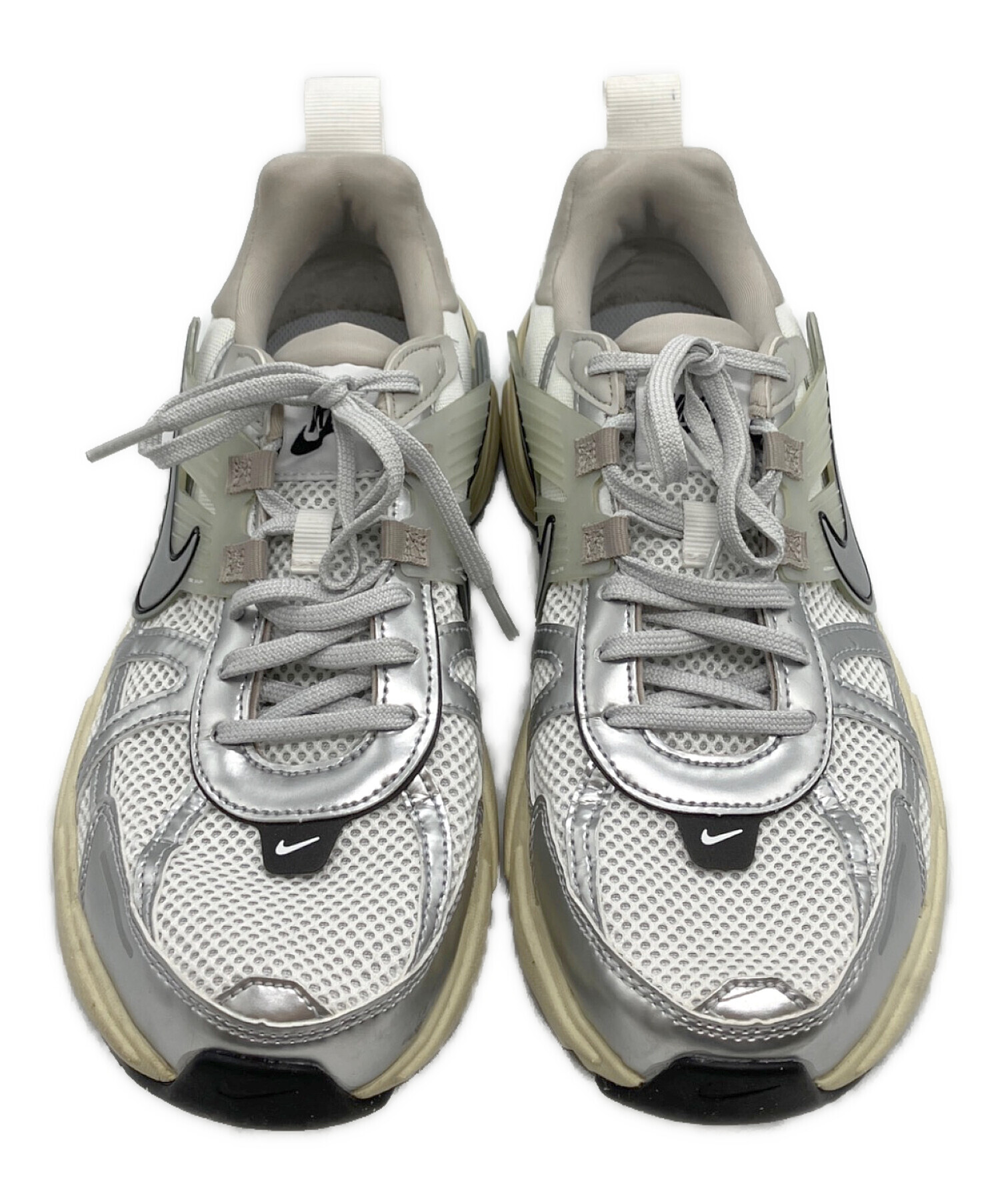 中古・古着通販】NIKE (ナイキ) V2K RUN SUMMIT シルバー サイズ:27.5 