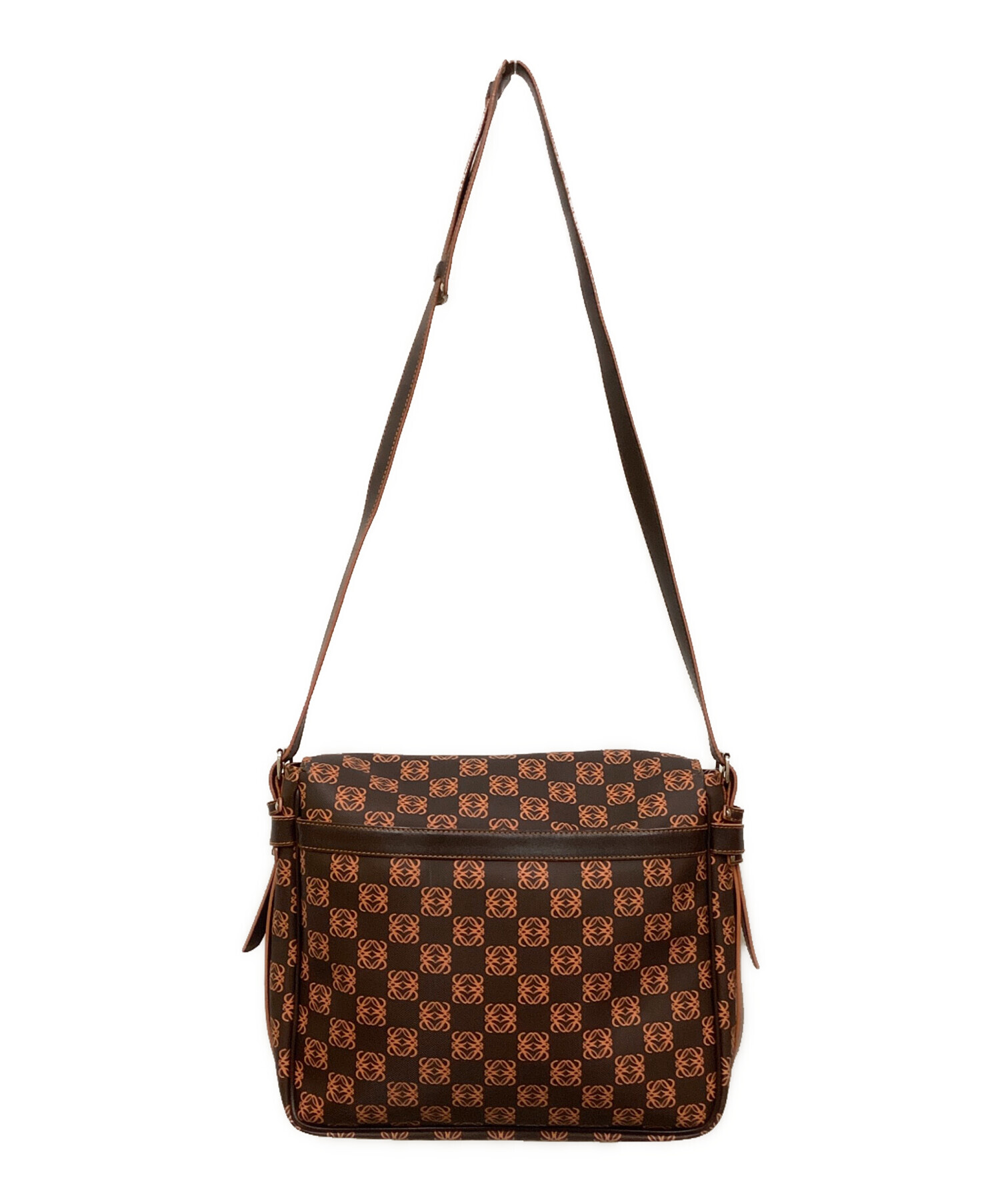 ロエベ LOEWE  メッセンジャーバッグ  ショルダーバッグ キャンバス レディース  中古 中古・古着通販】LOEWE (ロエベ) メッセンジャーバッグ ブラウン