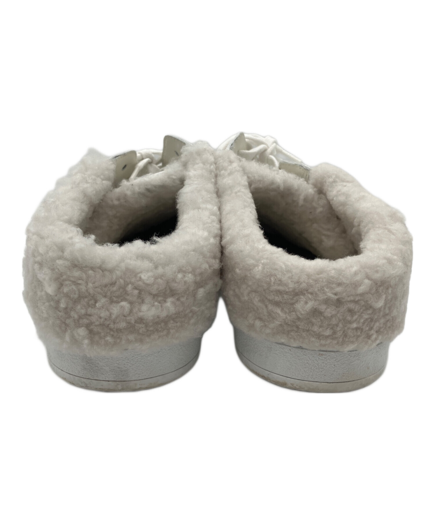 Christian Dior ホワイト ミュール C&Dロゴ Christian Dior ホワイト ミュール C&Dロゴ Dior ホワイト ミュール