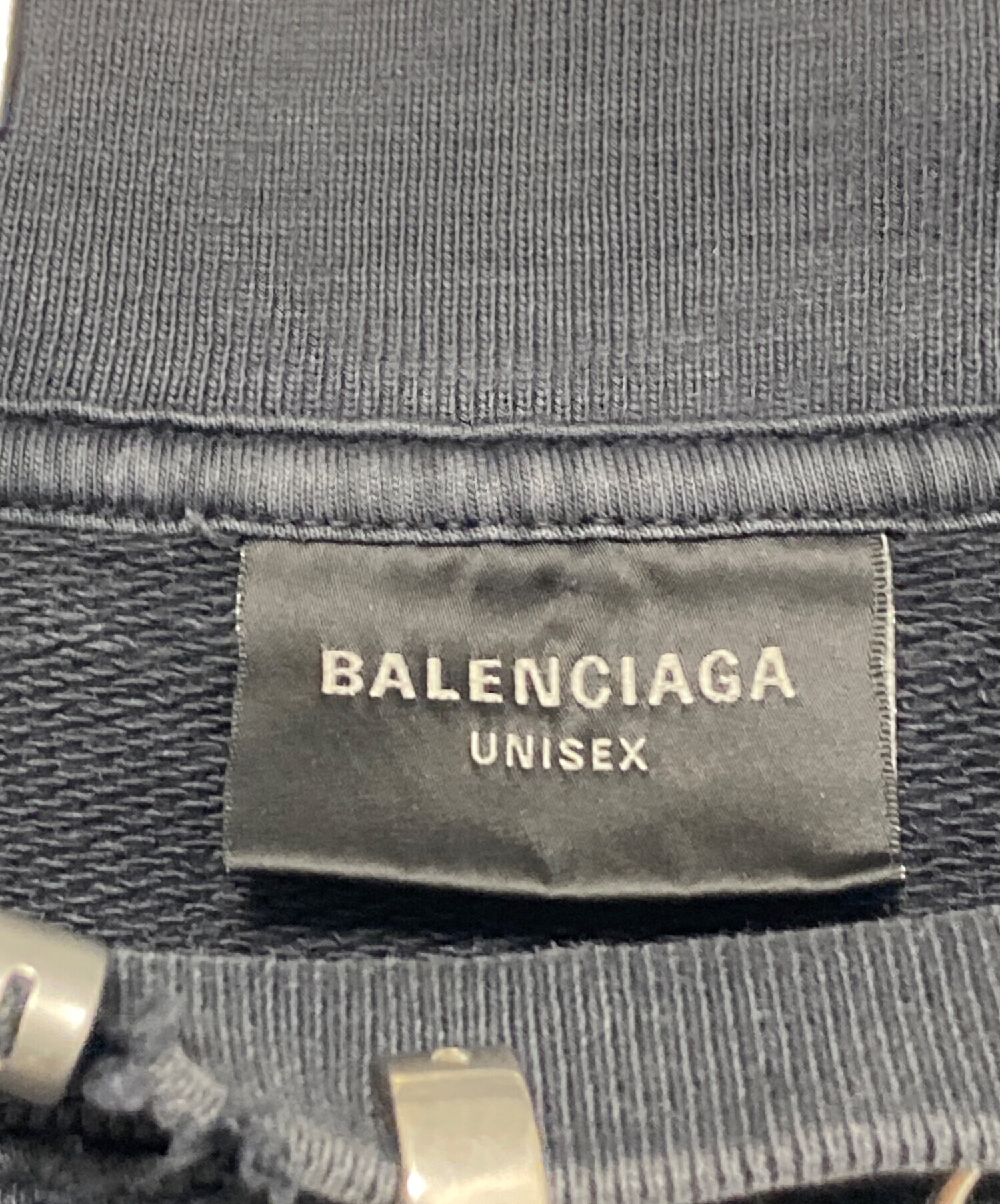 中古・古着通販】BALENCIAGA (バレンシアガ) PIERCED ROUND SWEATSHIRT 