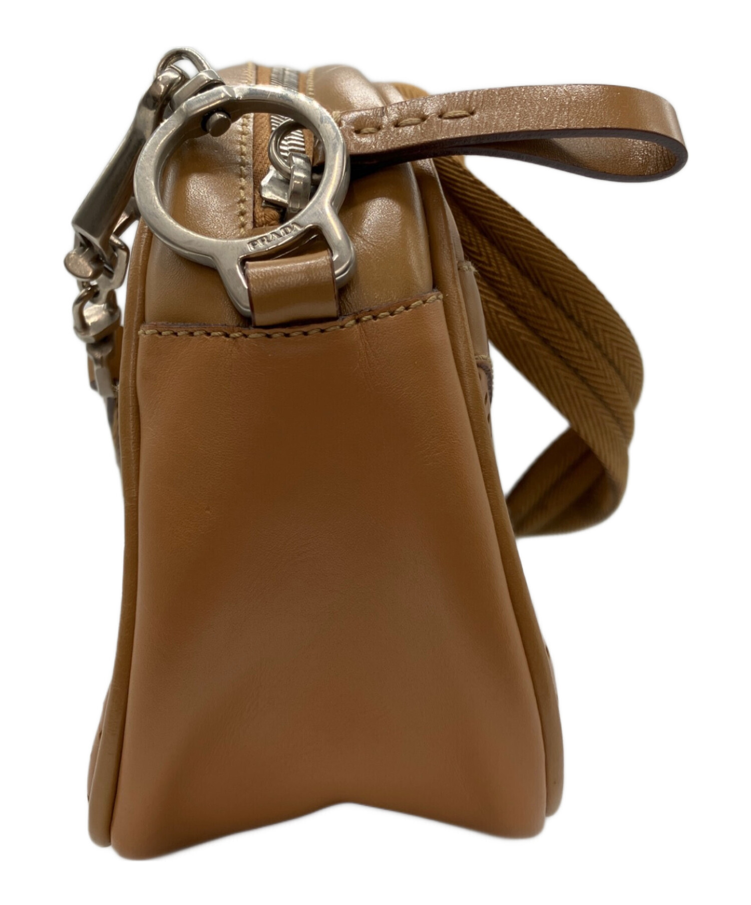 中古・古着通販】PRADA (プラダ) パンチングレザーショルダーバッグ