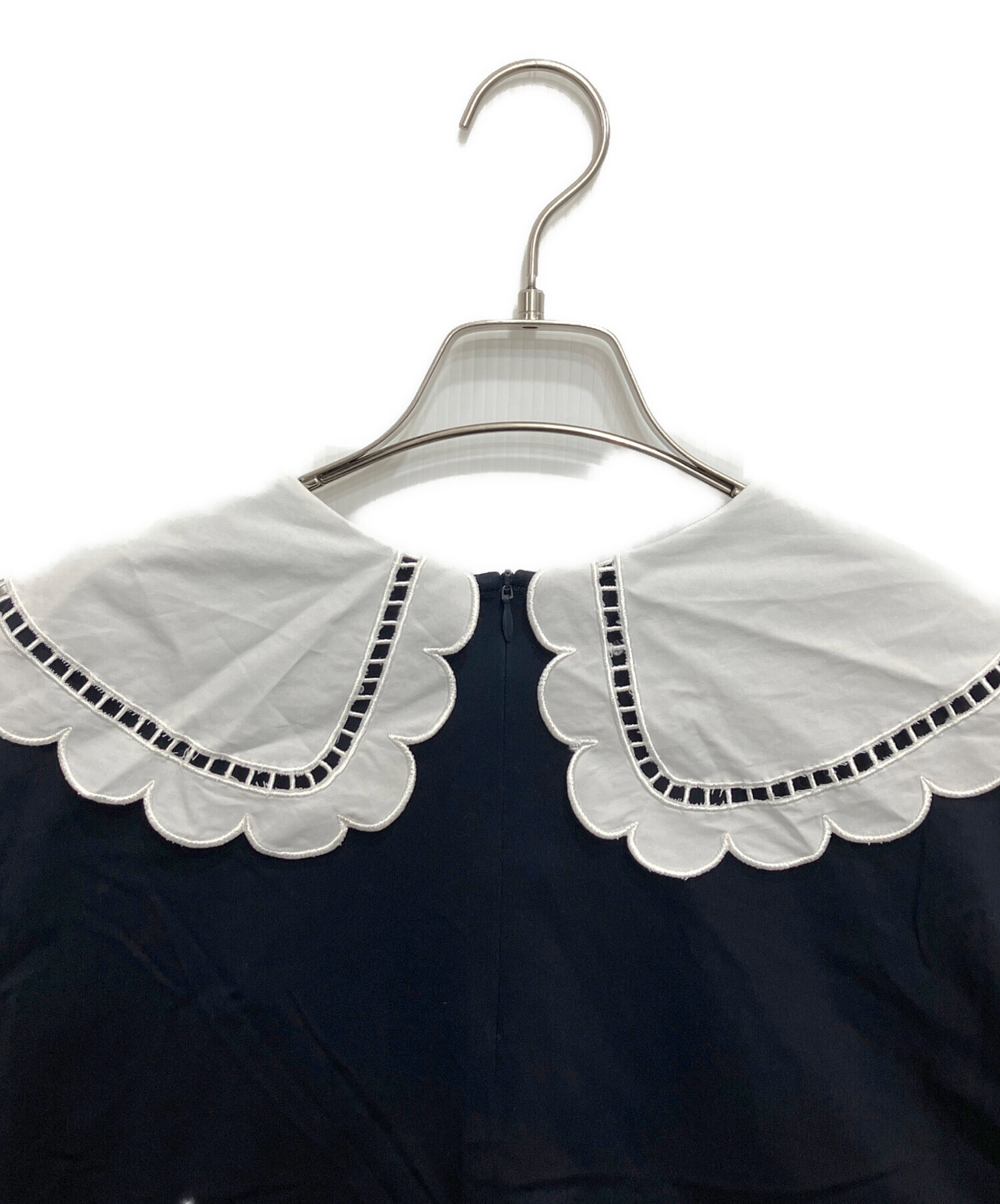 中古・古着通販】YORI (ヨリ) スカラップカラーロンTee ネイビー