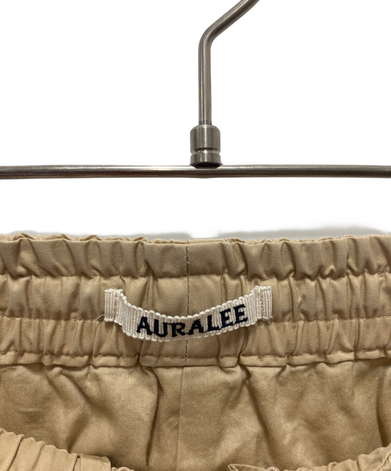 古着 AURALEE クリーム 4 中古・古着通販】AURALEE (オーラリー) HIGH COUNT FINX OX SHORTS