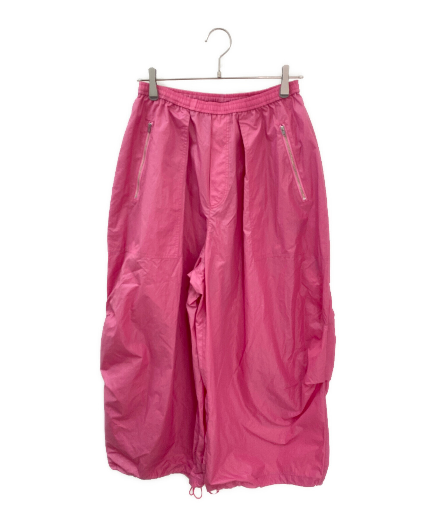 【新品未使用】カレンソロジー/ナイロンジップ　カーゴパンツ 新品未使用】カレンソロジー/ナイロンジップ カーゴパンツ