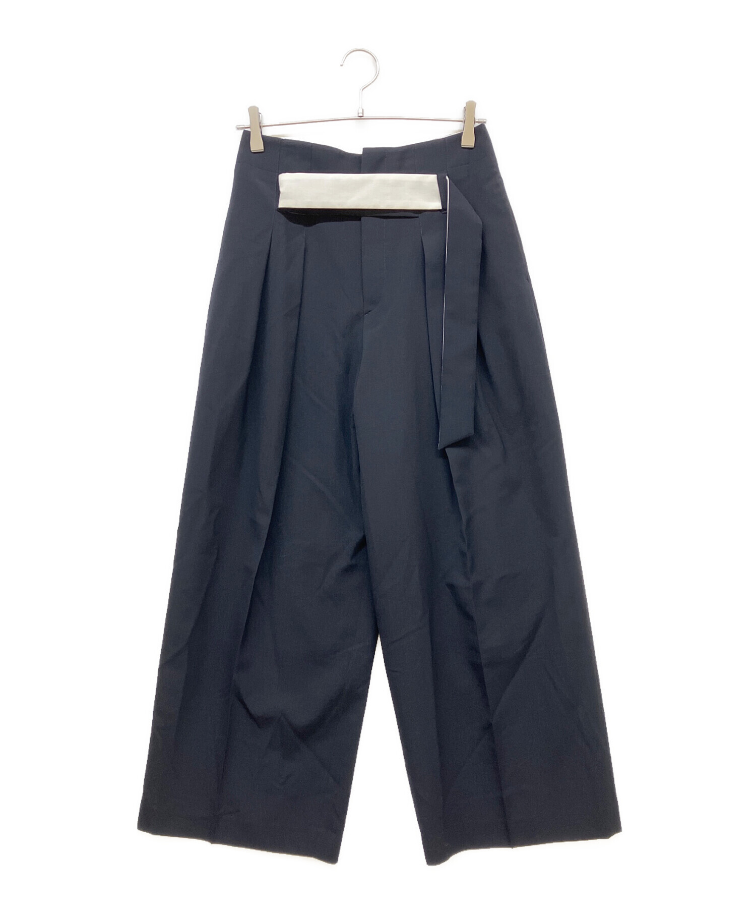 LOHEN ローヘン ダブルベルト2タックパンツ グレー 38 中古・古着通販】LOHEN (ローヘン) バイカラーベルト2タックパンツ