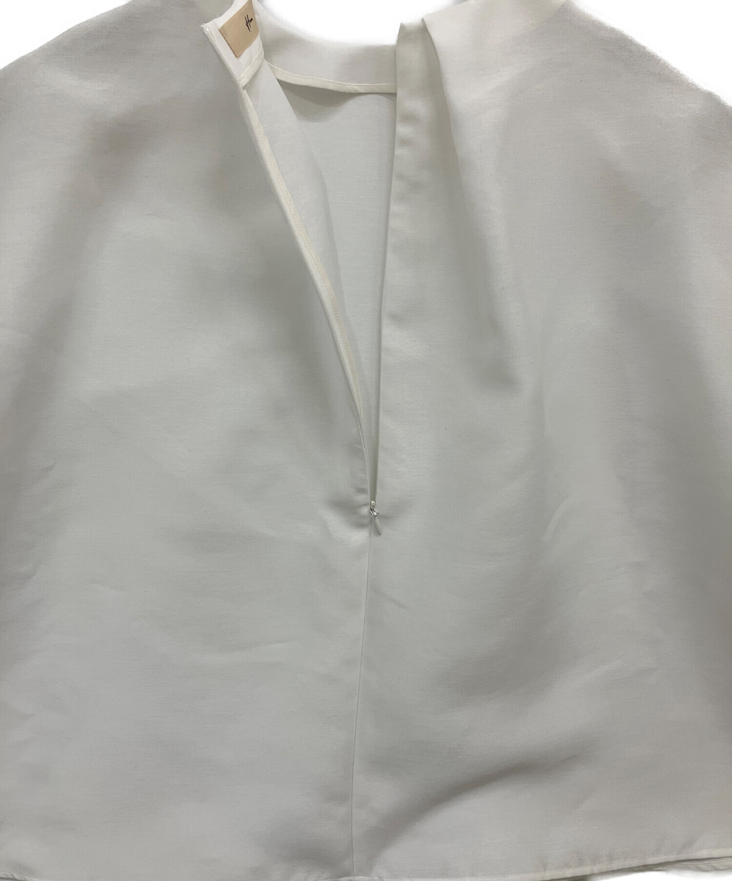 中古・古着通販】Heve (ヘイヴ) WHIPバルーンスリーブBL ホワイト