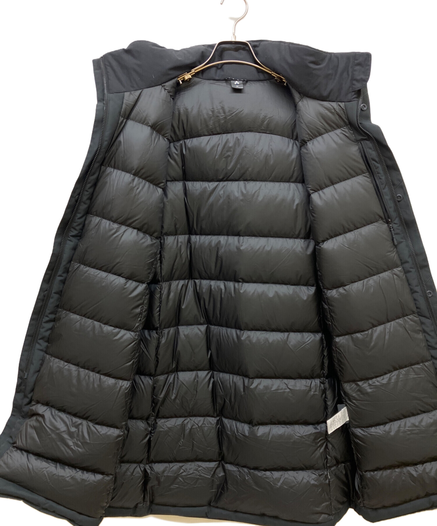 SALE☆ montbell ベルニナダウンコートM 黒 中古・古着通販】mont-bell (モンベル) ベルニナ ダウンコート