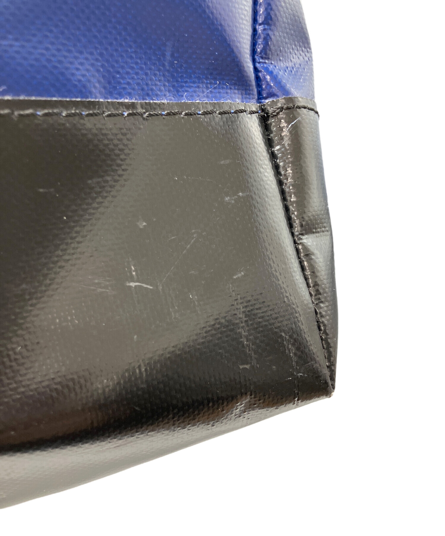 中古・古着通販】MARNI (マルニ) バイカラーロゴPVCトートバッグ