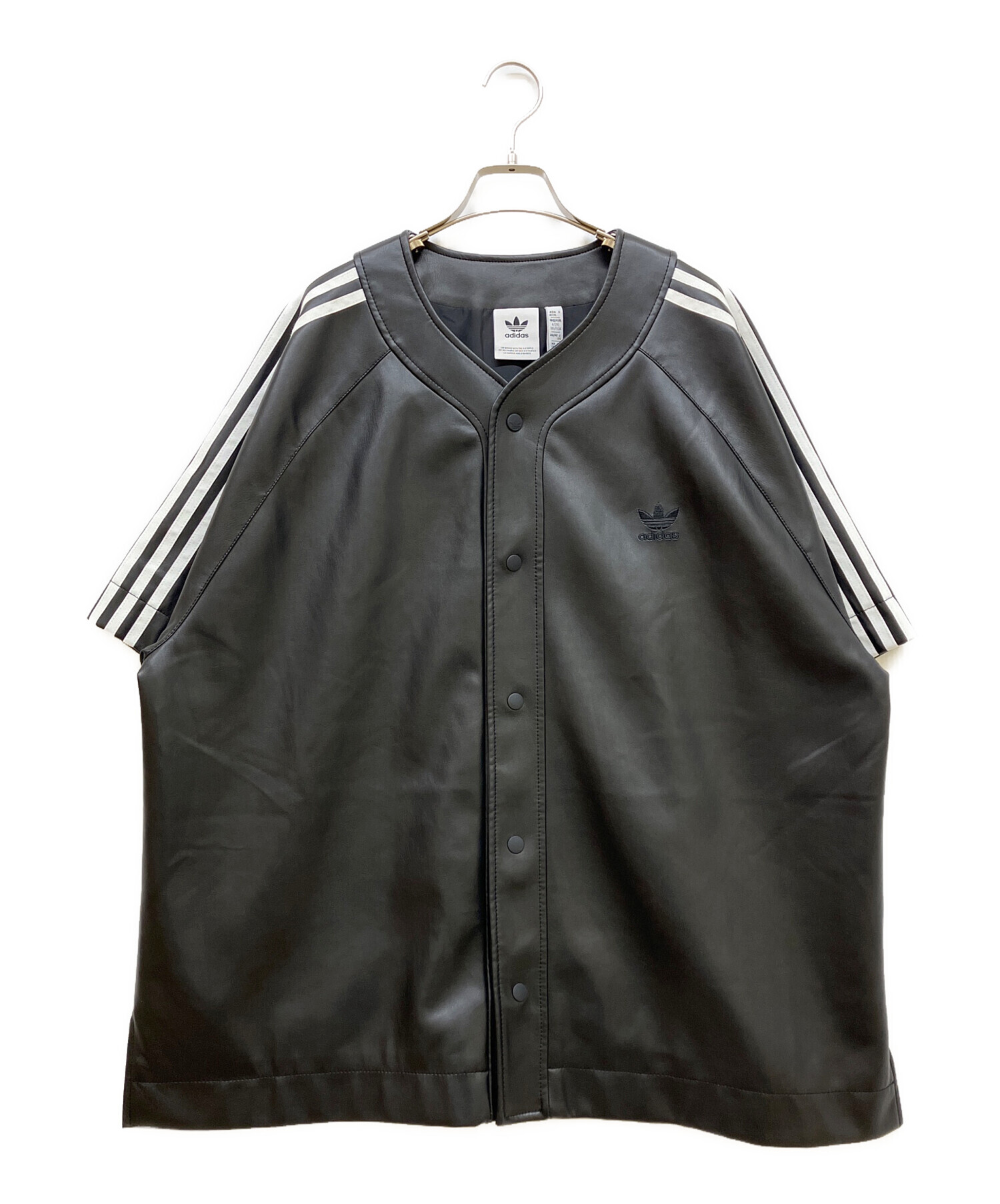アディダス ストライプ フェイクレザーシャツ　Mサイズ 中古・古着通販】adidas (アディダス) フェイクレザー アディカラー