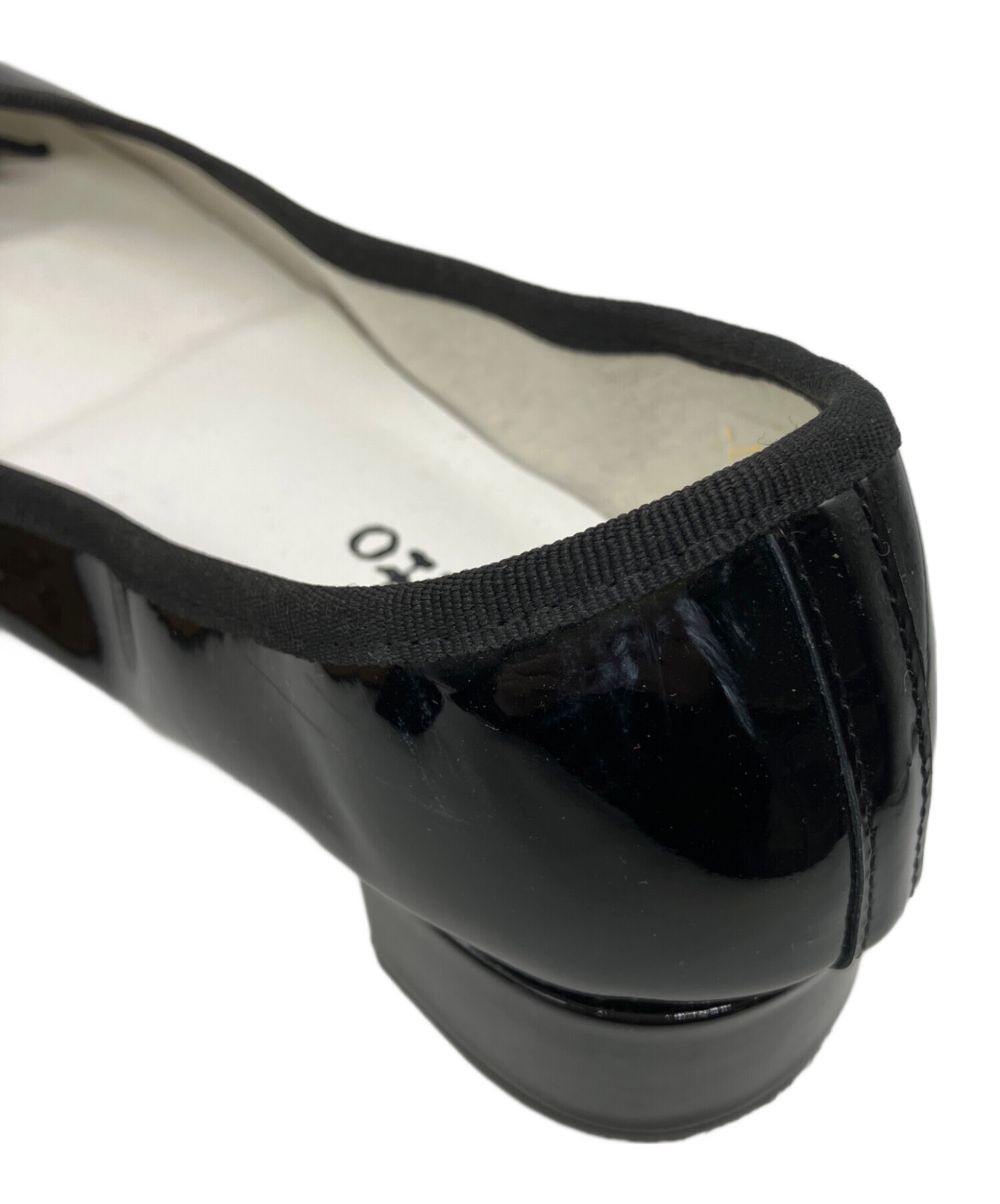 Repetto バレエシューズ エナメル 371/2 黒 中古・古着通販】repetto (レペット) エナメルバレエシューズ ブラック