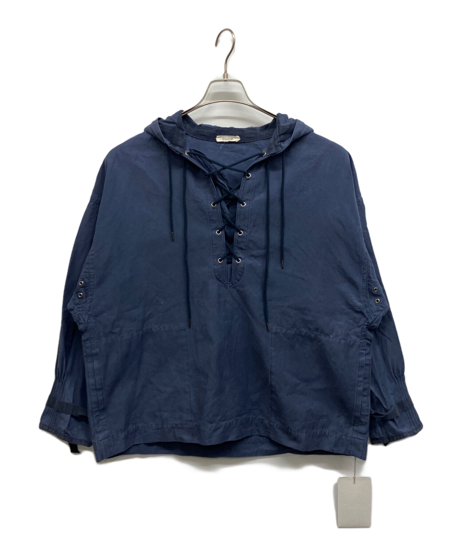 中古・古着通販】ESLOW (エスロー) フード付レースアップ 中古・古着通販】ESLOW (エスロー) フード付レースアップ