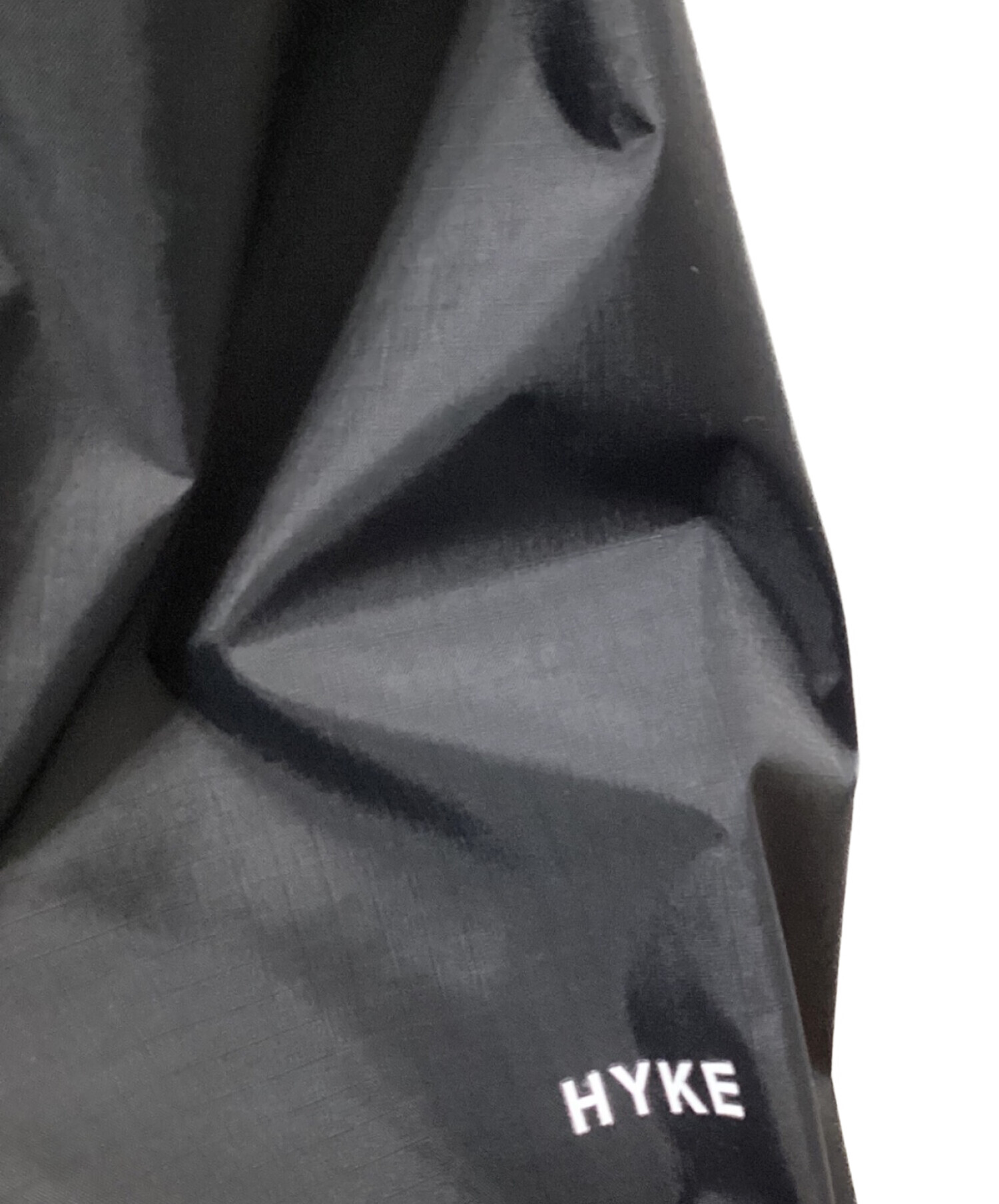 中古・古着通販】HYKE (ハイク) ナイロンマウンテンパーカー ブラック