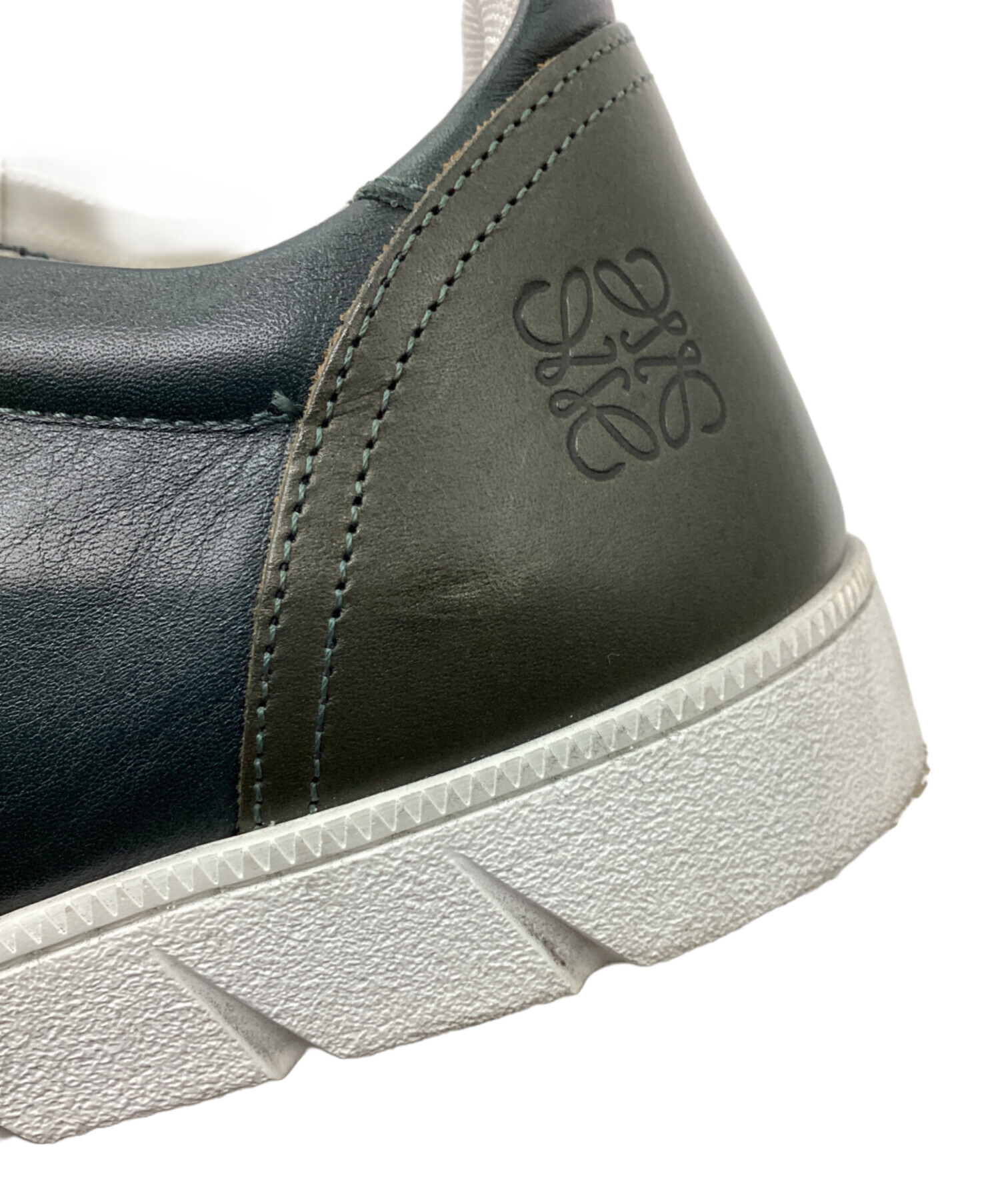 LOEWE アナグラムローカットスニーカー サイズ27 中古・古着通販】LOEWE (ロエベ) アナグラムレザーローカット