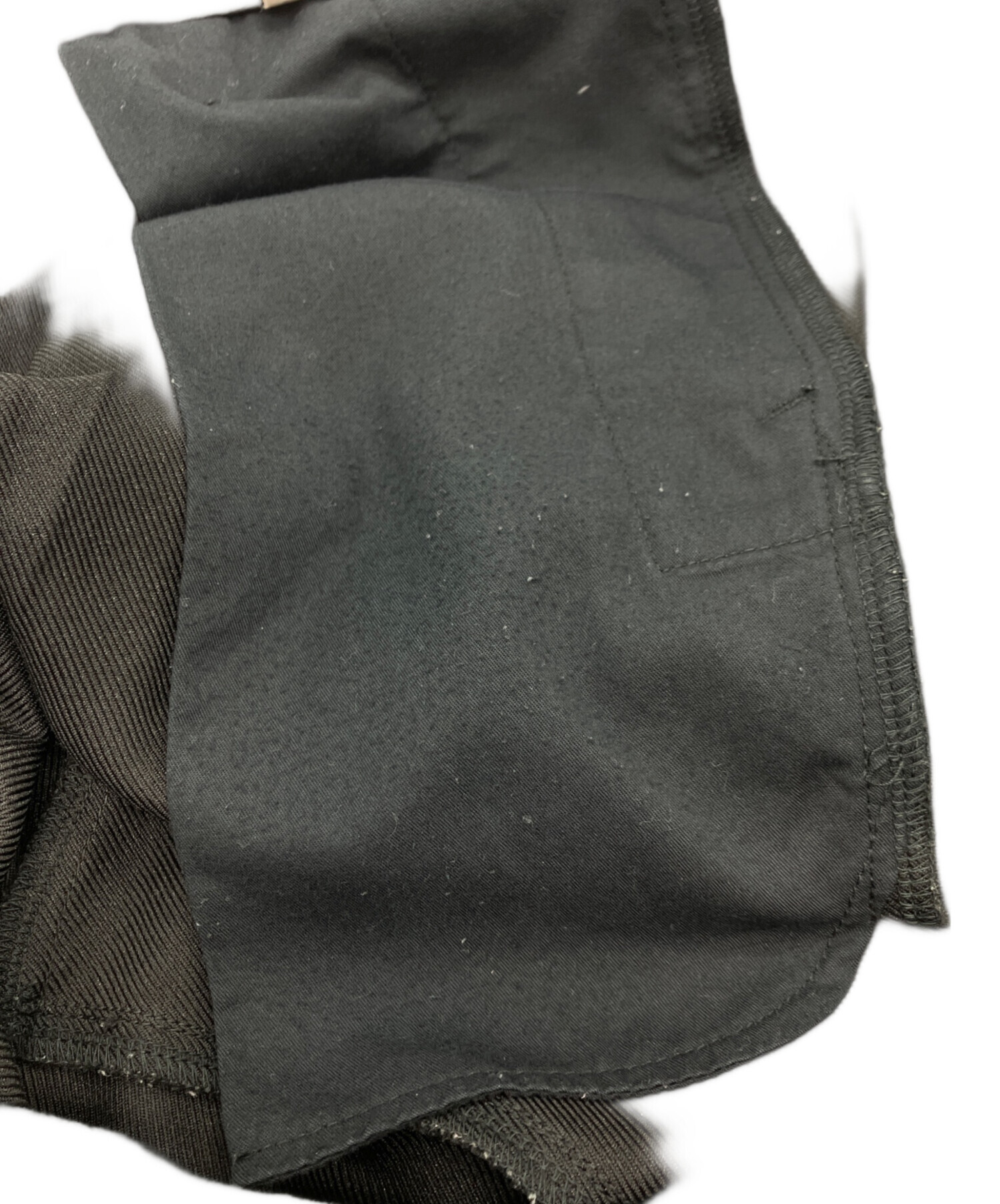 中古・古着通販】WTAPS (ダブルタップス) TUCK 01 TROUSERS ブラック