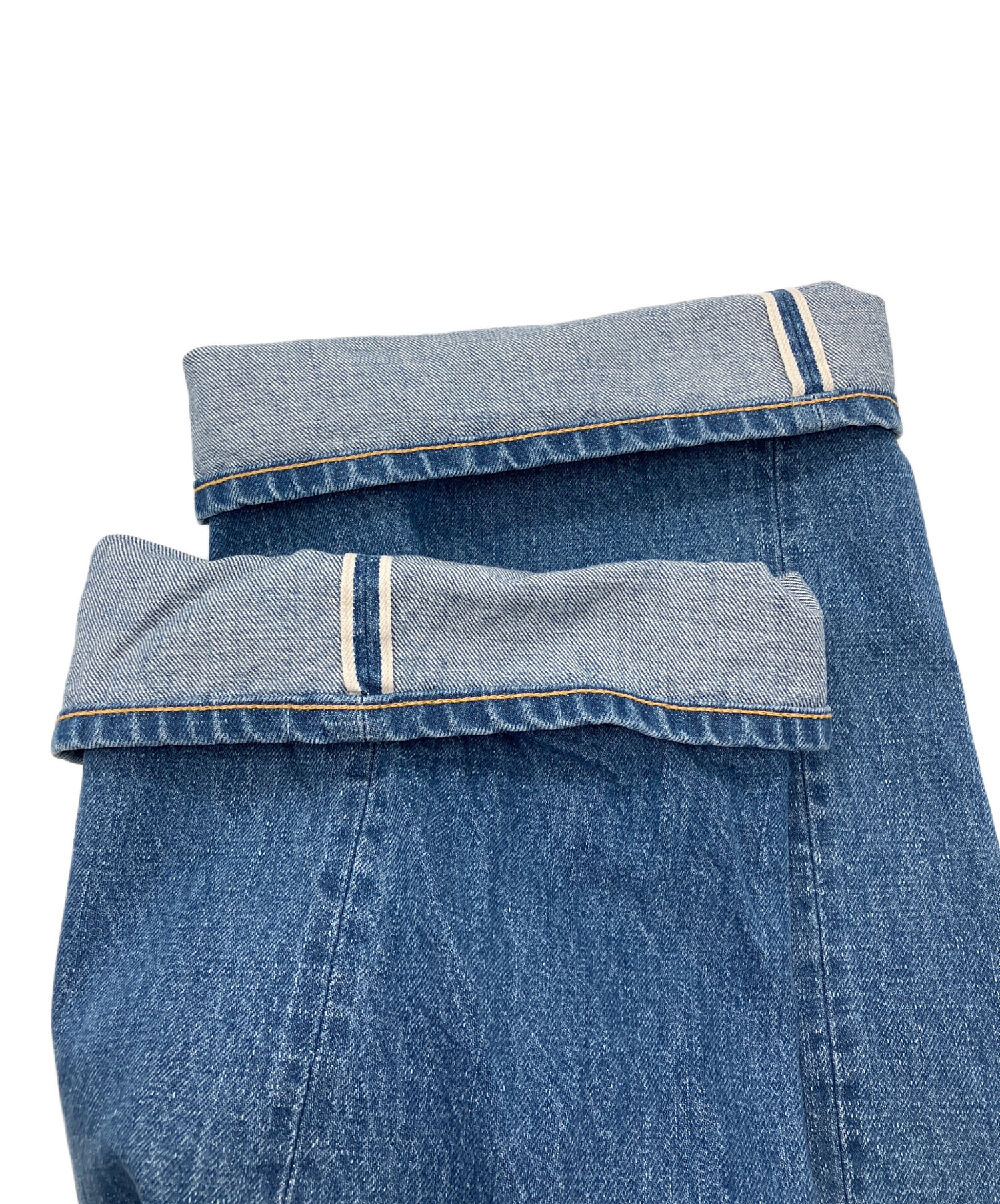 中古・古着通販】Hedie.+ (エディークロス) Selvedge Curved Denim 中古・古着通販】Hedie.+ (エディークロス) Selvedge Curved Denim