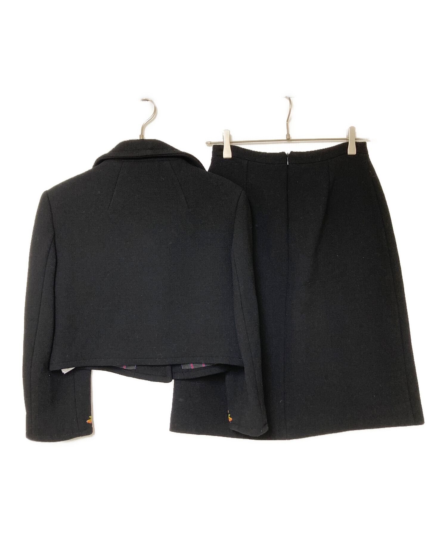 ETRO(エトロ) 黒 セットアップ 中古・古着通販】ETRO (エトロ) セットアップスーツ ブラック サイズ