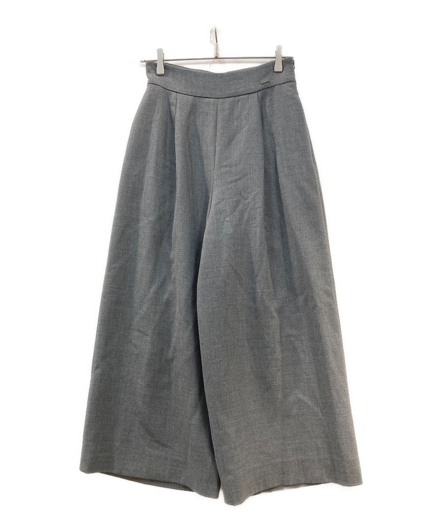 中古・古着通販】FOXEY (フォクシー) ワイドパンツ グレー サイズ:40