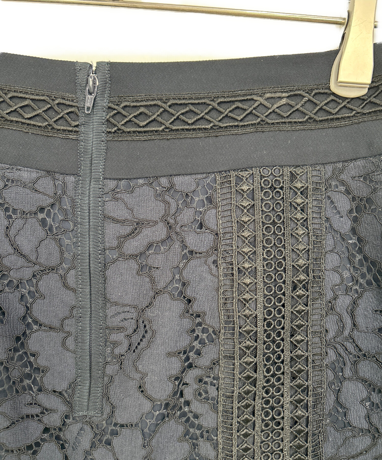 中古・古着通販】ADORE (アドーア) フラワーコードレーススカート