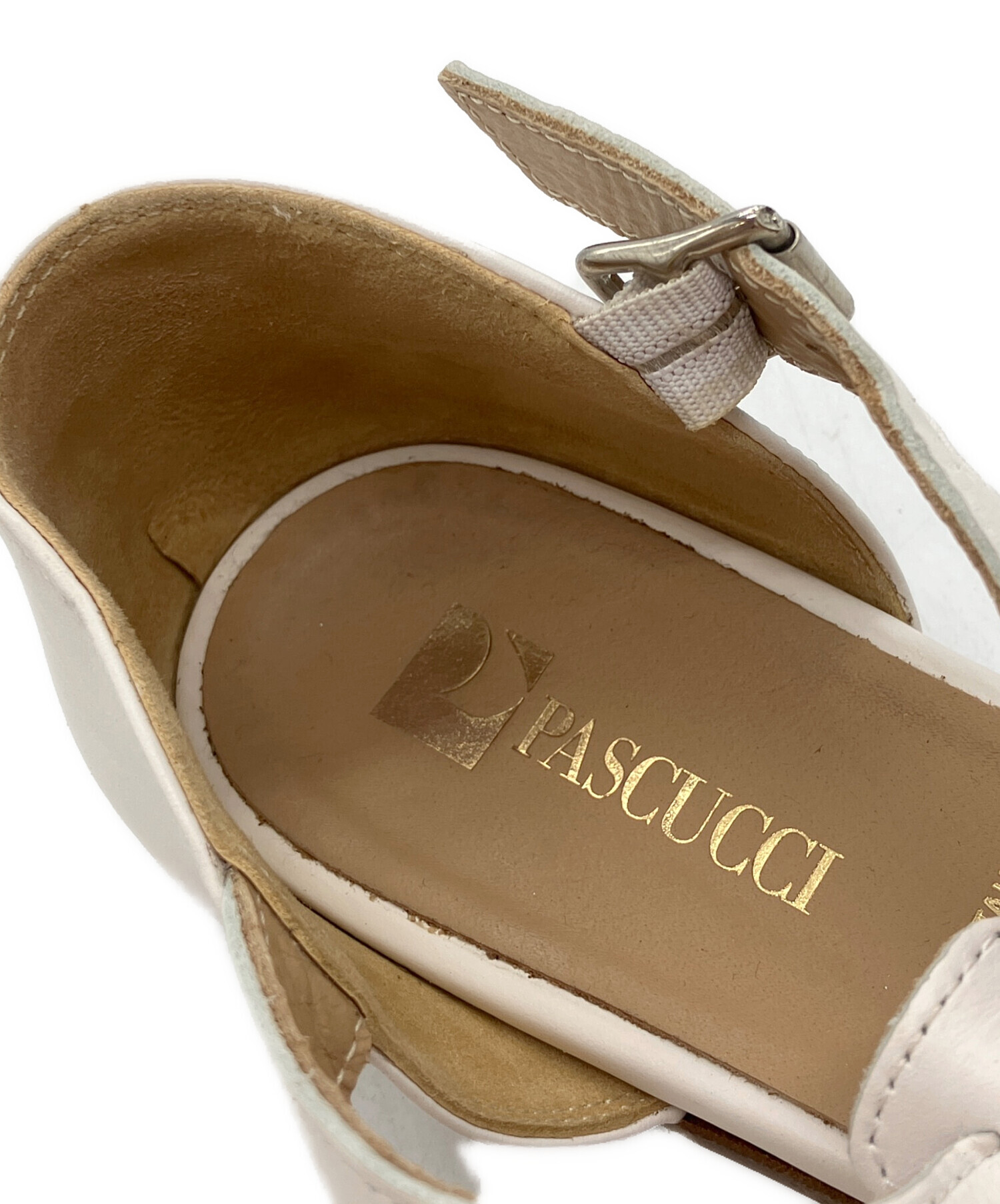 中古・古着通販】PASCUCCI (パスクッチ) グルカサンダル ホワイト