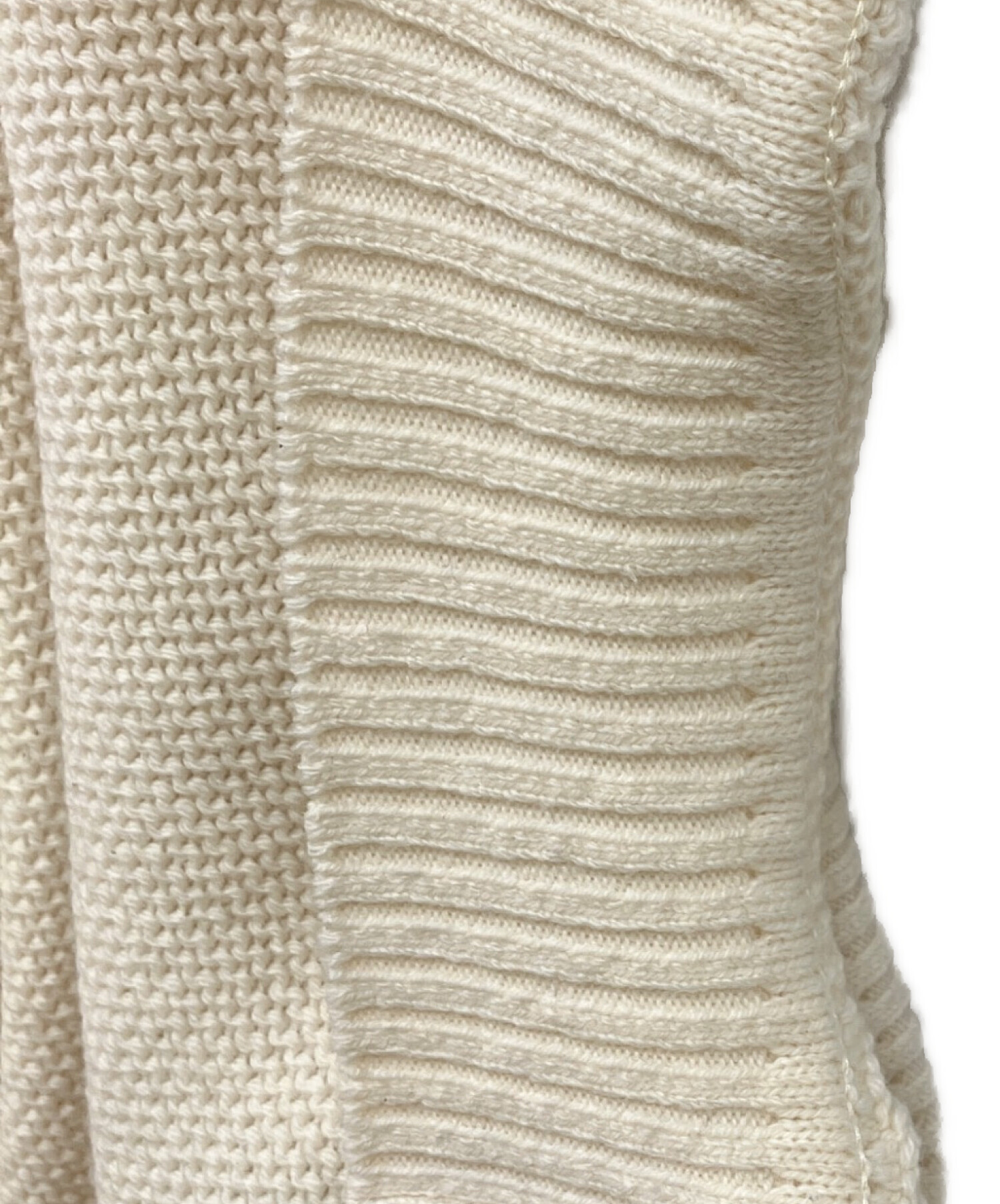 中古・古着通販】ISSEY MIYAKE (イッセイミヤケ) ポンチョニット