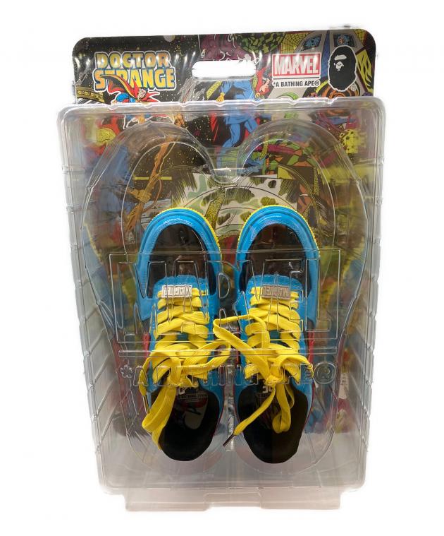 strange love メイド in スペイン Nike-SB-Dunk-Low-StrangeLove-